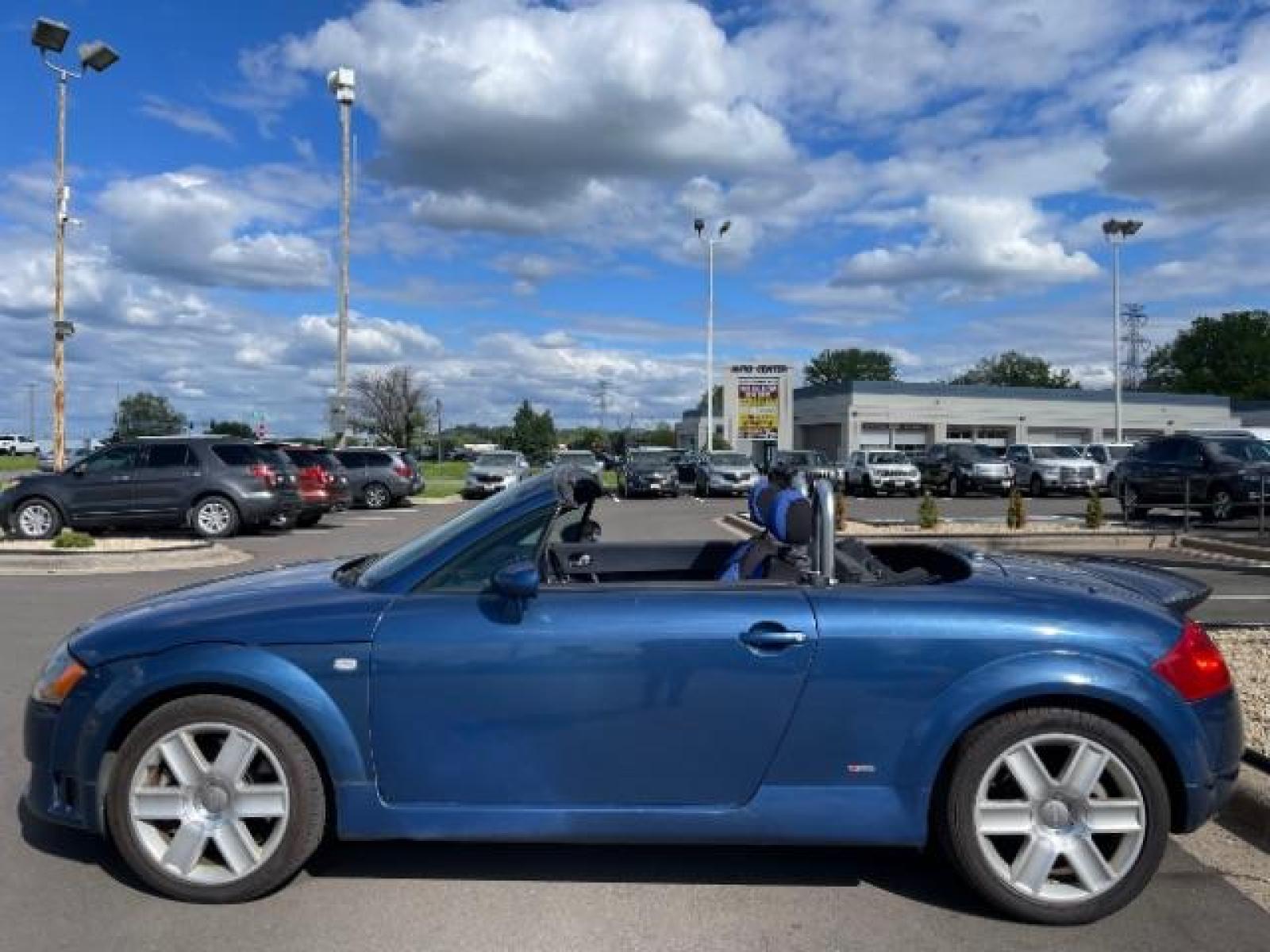 2004 Moro Blue Pearl Effect with Black Convertible Roof Audi TT Roadster quattro (250 hp) (TRUUF28NX41) with an 3.2L V6 DOHC 20V engine, 6-Speed Automatic transmission, located at 3301 W Hwy 13, Burnsville, MN, 55337, (952) 460-3200, 44.775333, -93.320808 - Photo #3
