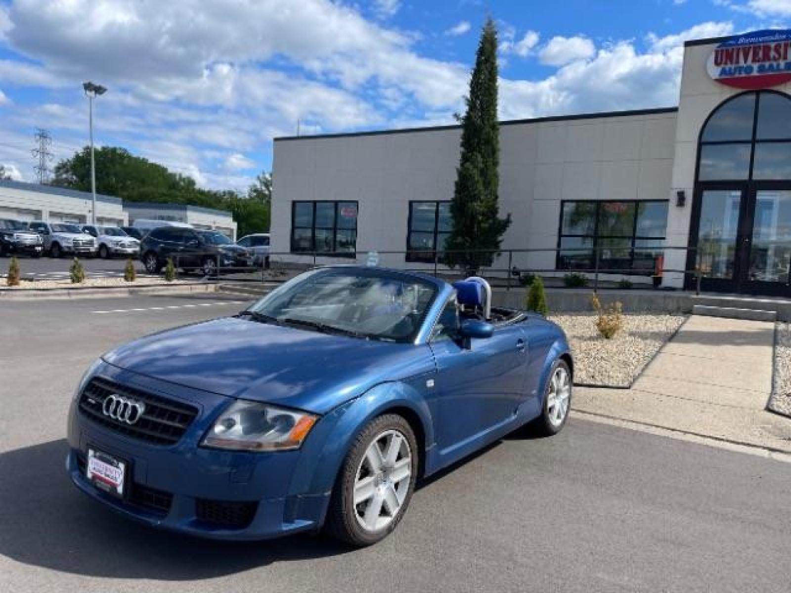2004 Moro Blue Pearl Effect with Black Convertible Roof Audi TT Roadster quattro (250 hp) (TRUUF28NX41) with an 3.2L V6 DOHC 20V engine, 6-Speed Automatic transmission, located at 3301 W Hwy 13, Burnsville, MN, 55337, (952) 460-3200, 44.775333, -93.320808 - Photo #7
