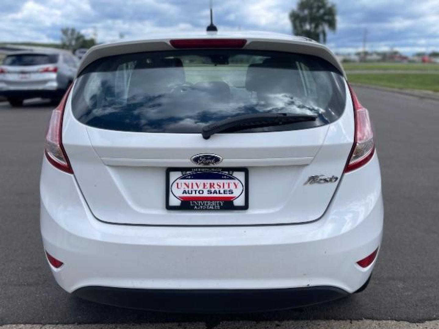 2016 Oxford White Ford Fiesta S Hatchback (3FADP4TJ5GM) with an 1.6L L4 DOHC 16V engine, located at 3301 W Hwy 13, Burnsville, MN, 55337, (952) 460-3200, 44.775333, -93.320808 - Photo#5