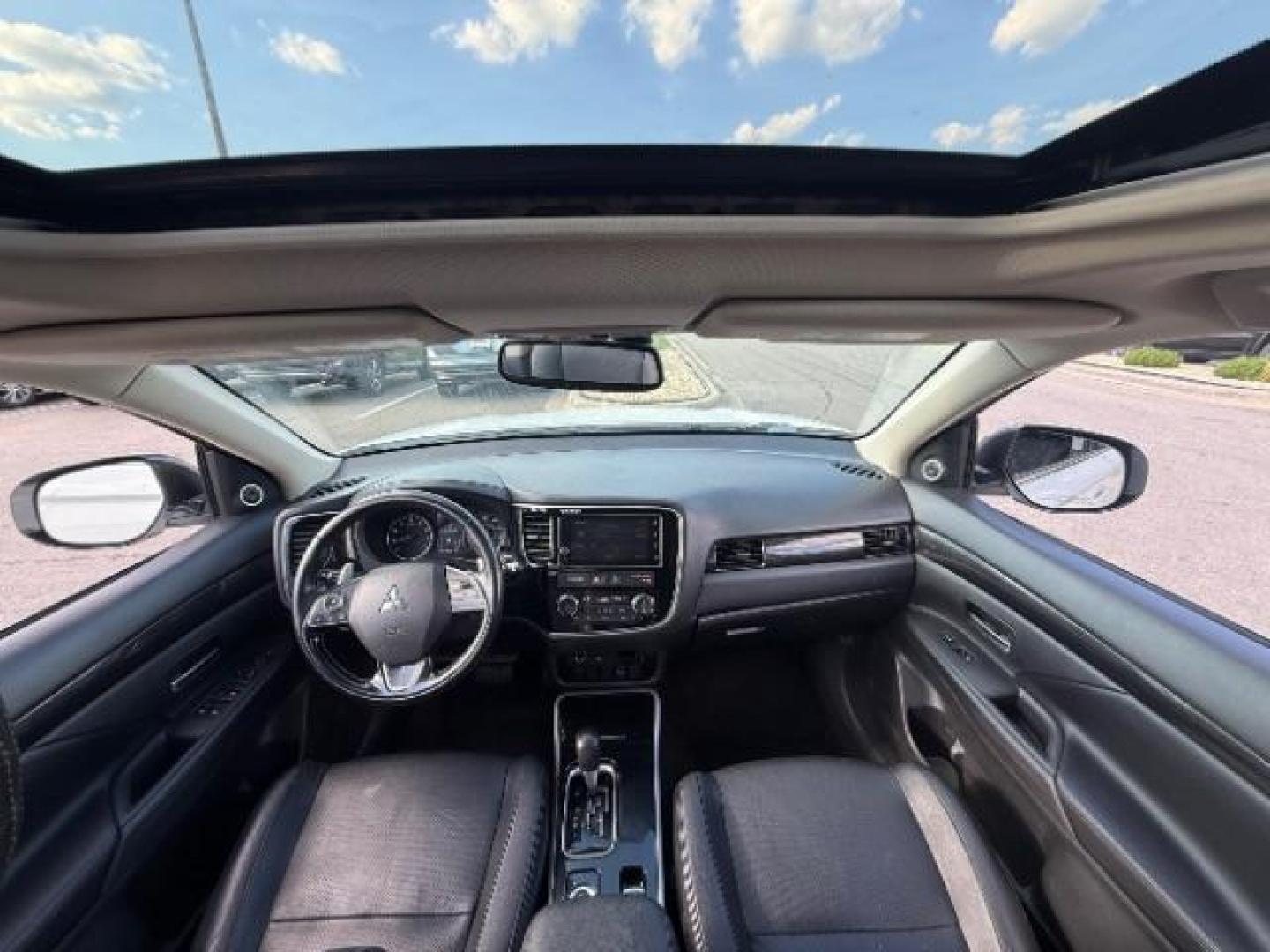 2017 Diamond White Mitsubishi Outlander GT S-AWC (JA4JZ4AX4HZ) with an 3.0L V6 SOHC 24V engine, Continuously Variabl transmission, located at 3301 W Hwy 13, Burnsville, MN, 55337, (952) 460-3200, 44.775333, -93.320808 - Photo#1