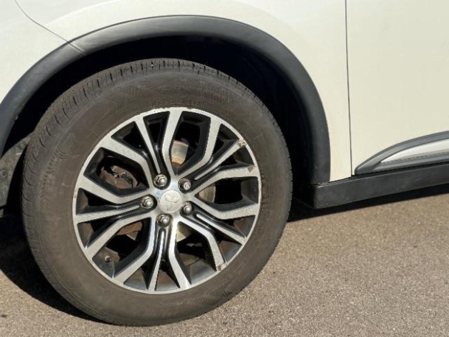2017 Diamond White Mitsubishi Outlander GT S-AWC (JA4JZ4AX4HZ) with an 3.0L V6 SOHC 24V engine, Continuously Variabl transmission, located at 3301 W Hwy 13, Burnsville, MN, 55337, (952) 460-3200, 44.775333, -93.320808 - Photo#7