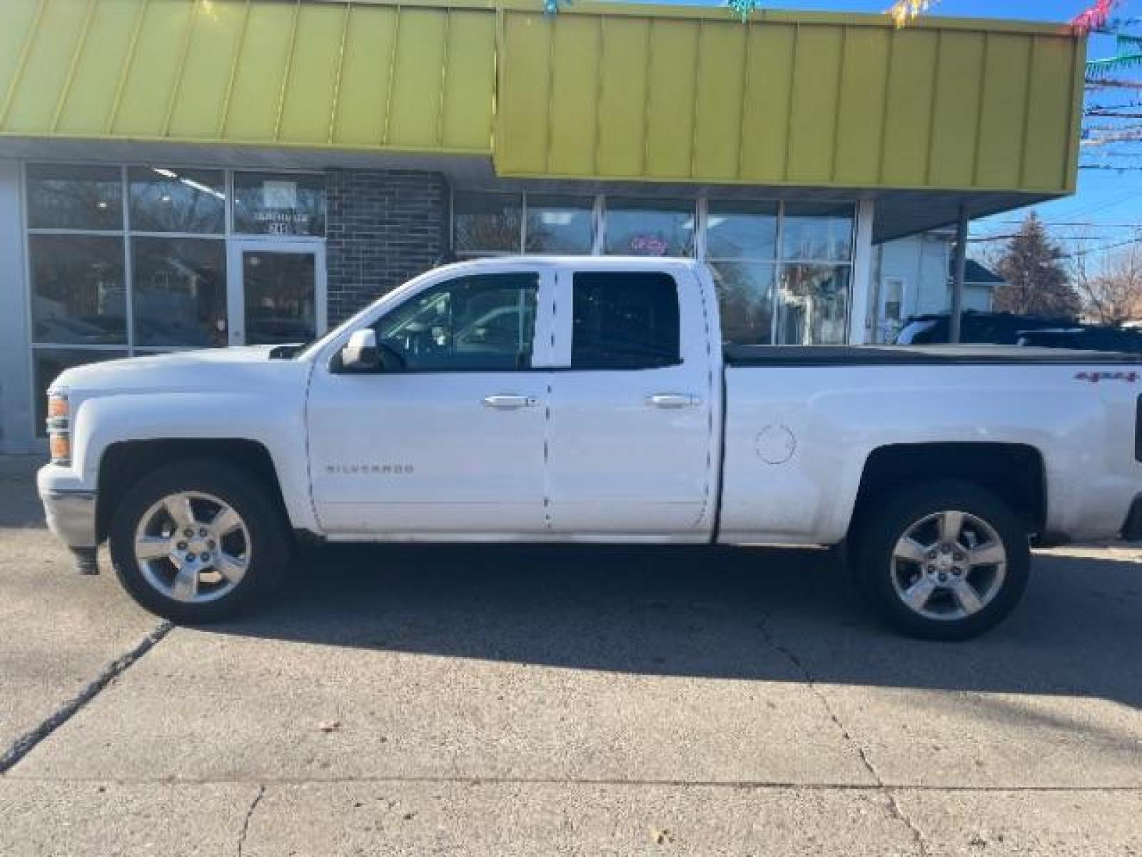 2015 Chevrolet Silverado 1500 LT Double Cab 4WD (1GCVKREC7FZ) with an 5.3L V8 OHV 16V engine, 6-Speed Automatic transmission, located at 3301 W Hwy 13, Burnsville, MN, 55337, (952) 460-3200, 44.775333, -93.320808 - Photo #2
