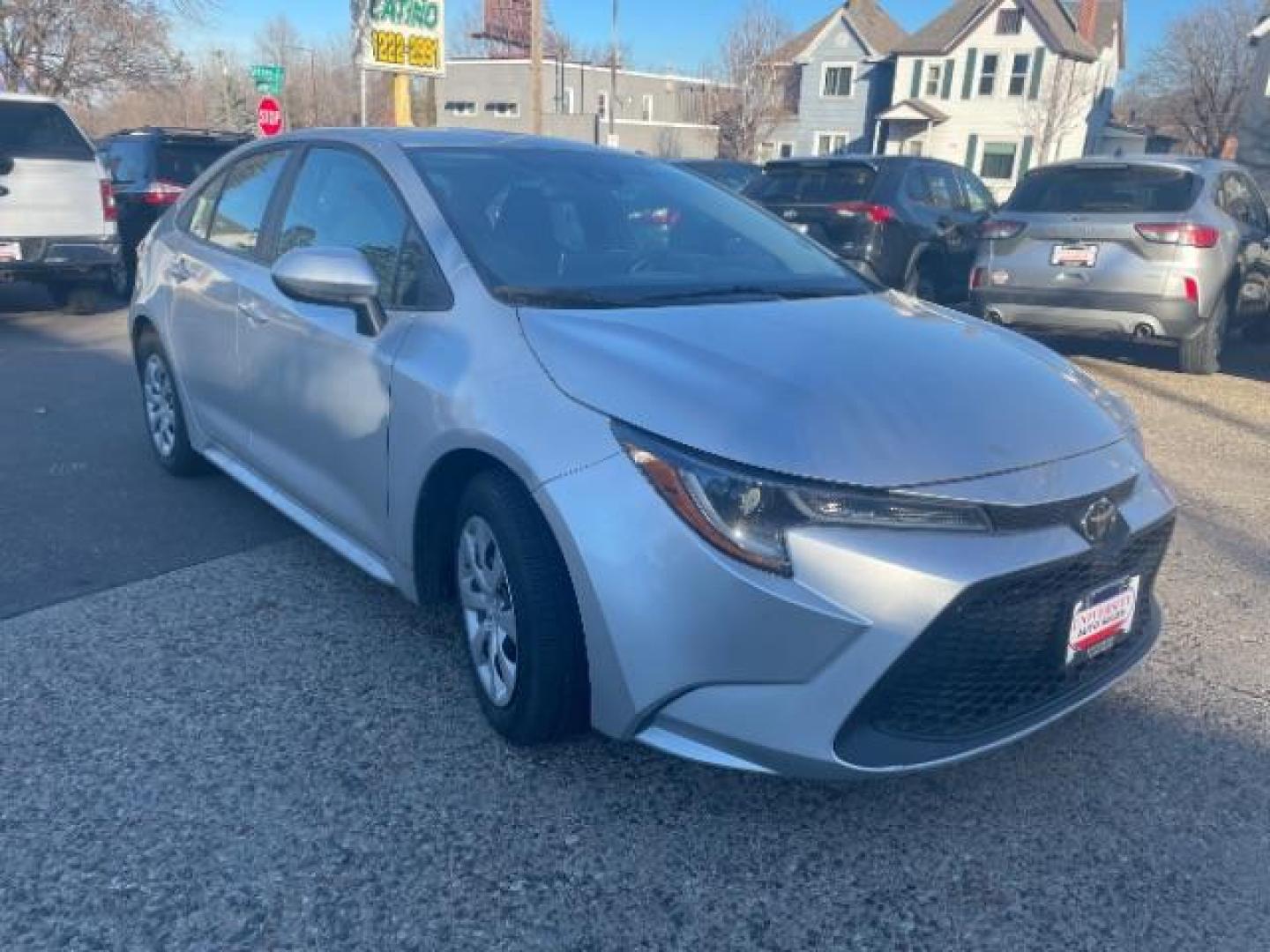 2020 Classic Silver Metal Toyota Corolla LE (5YFEPRAE3LP) with an 1.8L L4 DOHC 16V engine, Continuously Variabl transmission, located at 745 S Robert St, St. Paul, MN, 55107, (651) 222-2991, 44.923389, -93.081215 - Photo#6