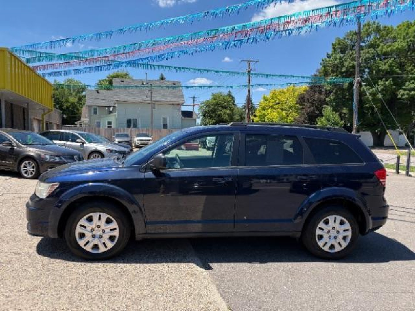 2018 BLUE Dodge Journey SE (3C4PDCAB0JT) with an 2.4L L4 DOHC 16V engine, 4-Speed Automatic transmission, located at 745 S Robert St, St. Paul, MN, 55107, (651) 222-2991, 44.923389, -93.081215- Photo#3