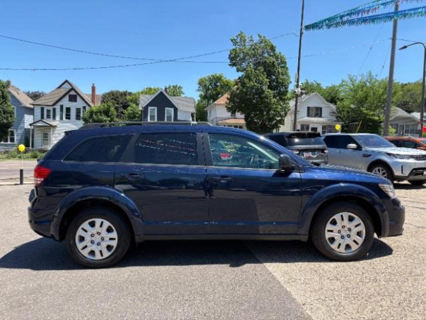 2018 BLUE Dodge Journey SE (3C4PDCAB0JT) with an 2.4L L4 DOHC 16V engine, 4-Speed Automatic transmission, located at 745 S Robert St, St. Paul, MN, 55107, (651) 222-2991, 44.923389, -93.081215- Photo#7
