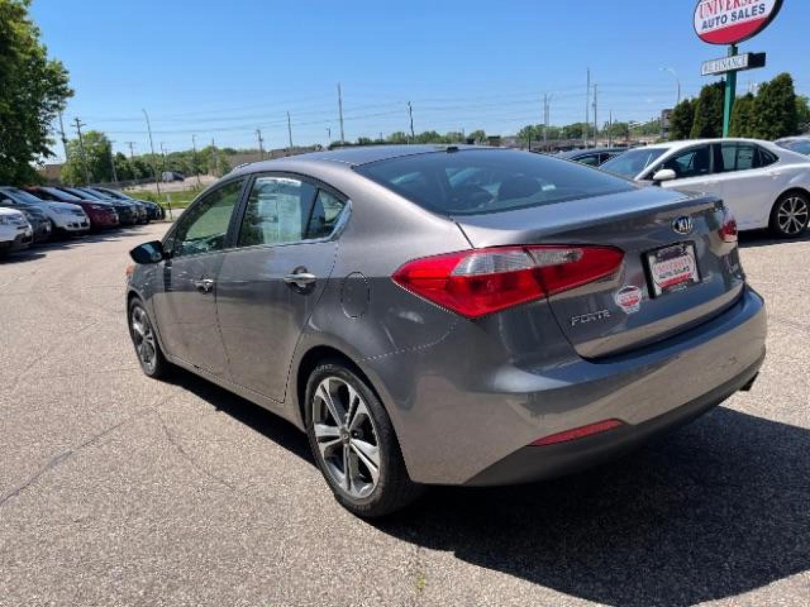 2016 Graphite Steel Kia Forte EX (KNAFX4A84G5) with an 2.0L L4 DOHC 16V engine, 6-Speed Automatic transmission, located at 3301 W Hwy 13, Burnsville, MN, 55337, (952) 460-3200, 44.775333, -93.320808 - Photo #4