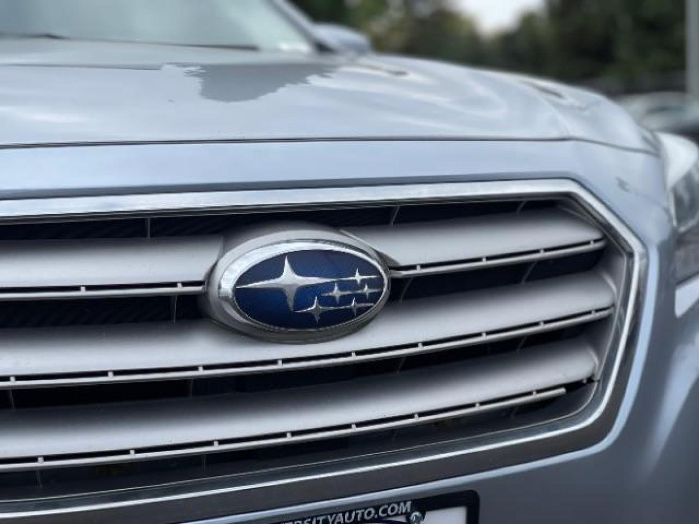 2016 Ice Silver Metallic Subaru Legacy 2.5i Limited (4S3BNAL66G3) with an 2.5L H4 SOHC 16V engine, Continuously Variabl transmission, located at 745 S Robert St, St. Paul, MN, 55107, (651) 222-2991, 44.923389, -93.081215 - Photo#18