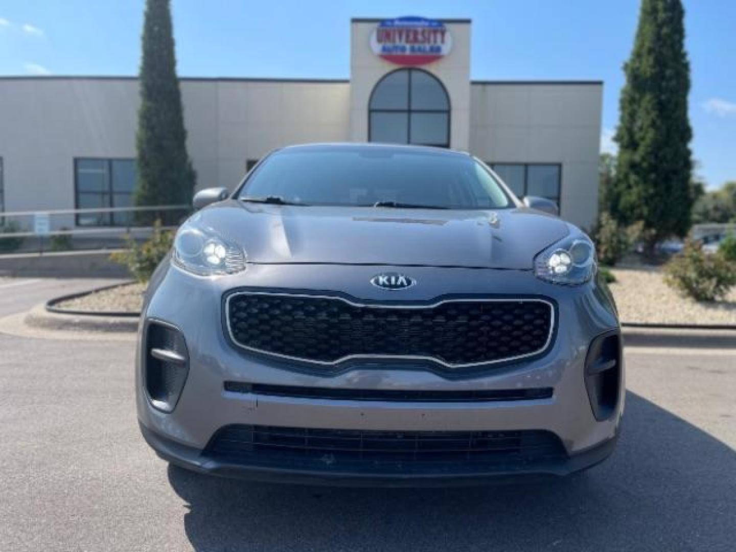 2018 Mineral Silver Kia Sportage LX FWD (KNDPM3AC1J7) with an 2.4L V6 DOHC 24V engine, 6-Speed Automatic transmission, located at 3301 W Hwy 13, Burnsville, MN, 55337, (952) 460-3200, 44.775333, -93.320808 - Photo#1