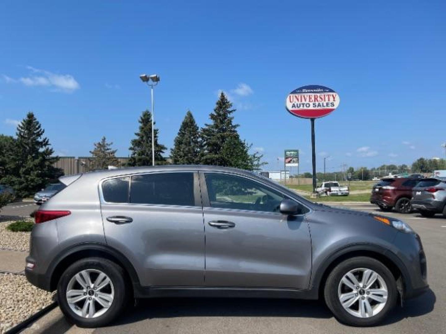 2018 Mineral Silver Kia Sportage LX FWD (KNDPM3AC1J7) with an 2.4L V6 DOHC 24V engine, 6-Speed Automatic transmission, located at 3301 W Hwy 13, Burnsville, MN, 55337, (952) 460-3200, 44.775333, -93.320808 - Photo#4