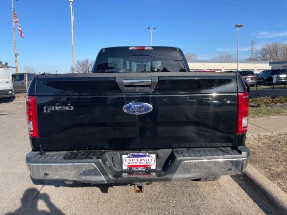2016 Shadow Black Ford F-150 XLT SuperCrew 5.5-ft. Bed 4WD (1FTFW1EG6GK) with an 3.5 V6 engine, 6-Speed Automatic transmission, located at 3301 W Hwy 13, Burnsville, MN, 55337, (952) 460-3200, 44.775333, -93.320808 - Photo #4