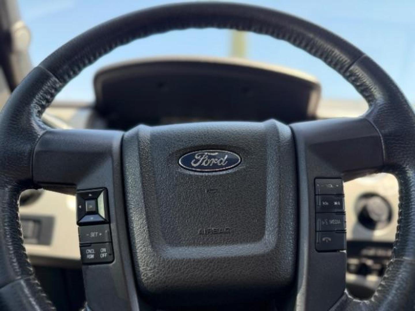 2013 WHITE Ford F-150 Lariat SuperCrew 5.5 (1FTFW1ET6DK) with an 3.5L V6 TURBO engine, 6-Speed Automatic transmission, located at 3301 W Hwy 13, Burnsville, MN, 55337, (952) 460-3200, 44.775333, -93.320808 - Photo#12
