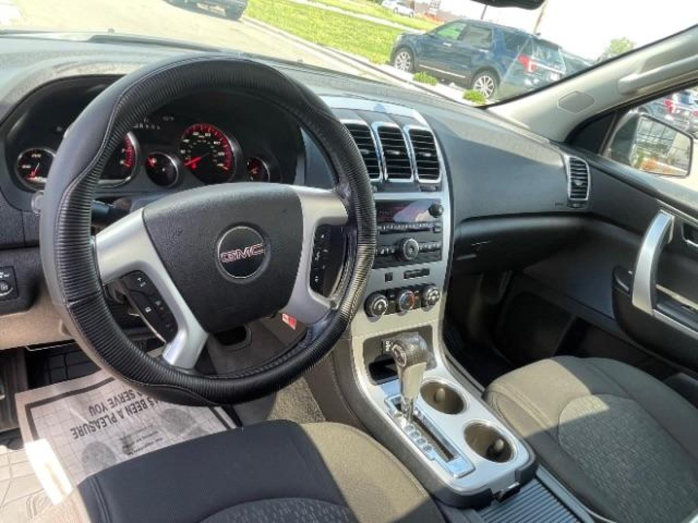 2012 Carbon Black Metalli GMC Acadia SLE-2 AWD (1GKKVPED3CJ) with an 3.6L V6 DOHC 24V engine, 6-Speed Automatic transmission, located at 3301 W Hwy 13, Burnsville, MN, 55337, (952) 460-3200, 44.775333, -93.320808 - Photo#12