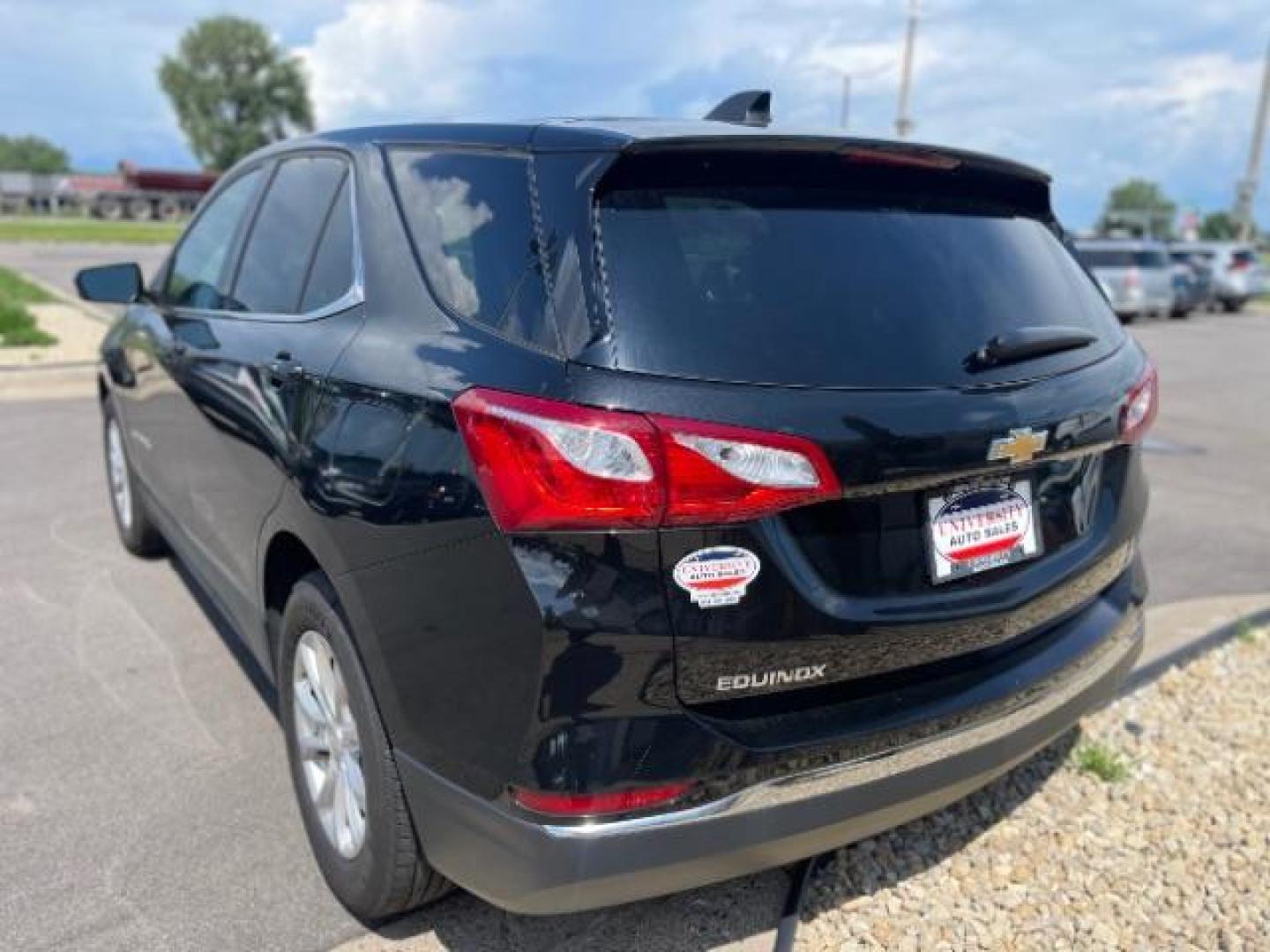 2019 Mosaic Black Metalli Chevrolet Equinox LT 1.5 2WD (2GNAXKEV2K6) with an 1.5L L4 DIR DOHC 16V engine, 6-Speed Automatic transmission, located at 3301 W Hwy 13, Burnsville, MN, 55337, (952) 460-3200, 44.775333, -93.320808 - Photo#2