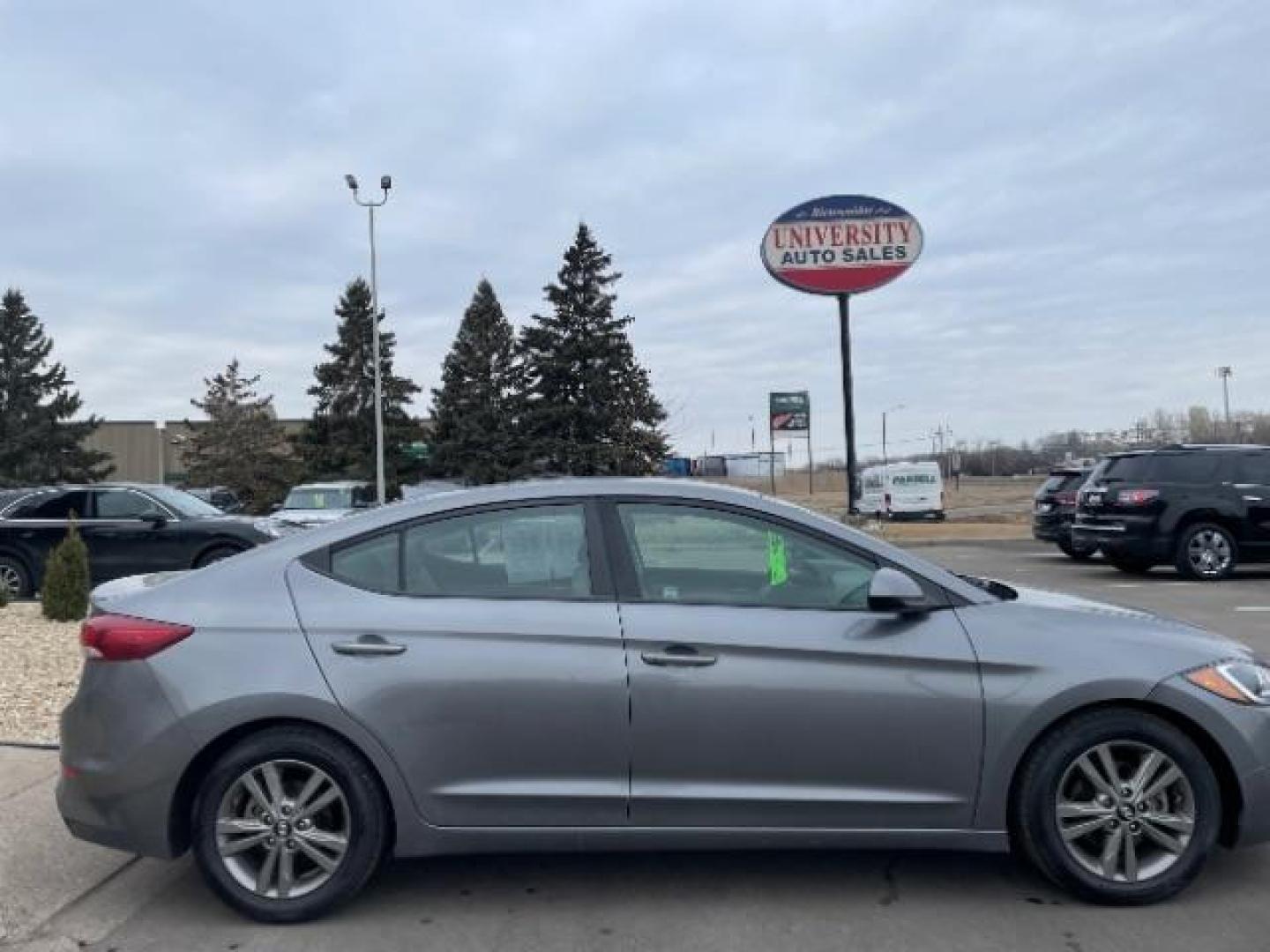 2018 Machine Gray Hyundai Elantra Limited (5NPD84LF6JH) with an 1.8L L4 DOHC 16V engine, 6-Speed Automatic transmission, located at 3301 W Hwy 13, Burnsville, MN, 55337, (952) 460-3200, 44.775333, -93.320808 - Photo#6