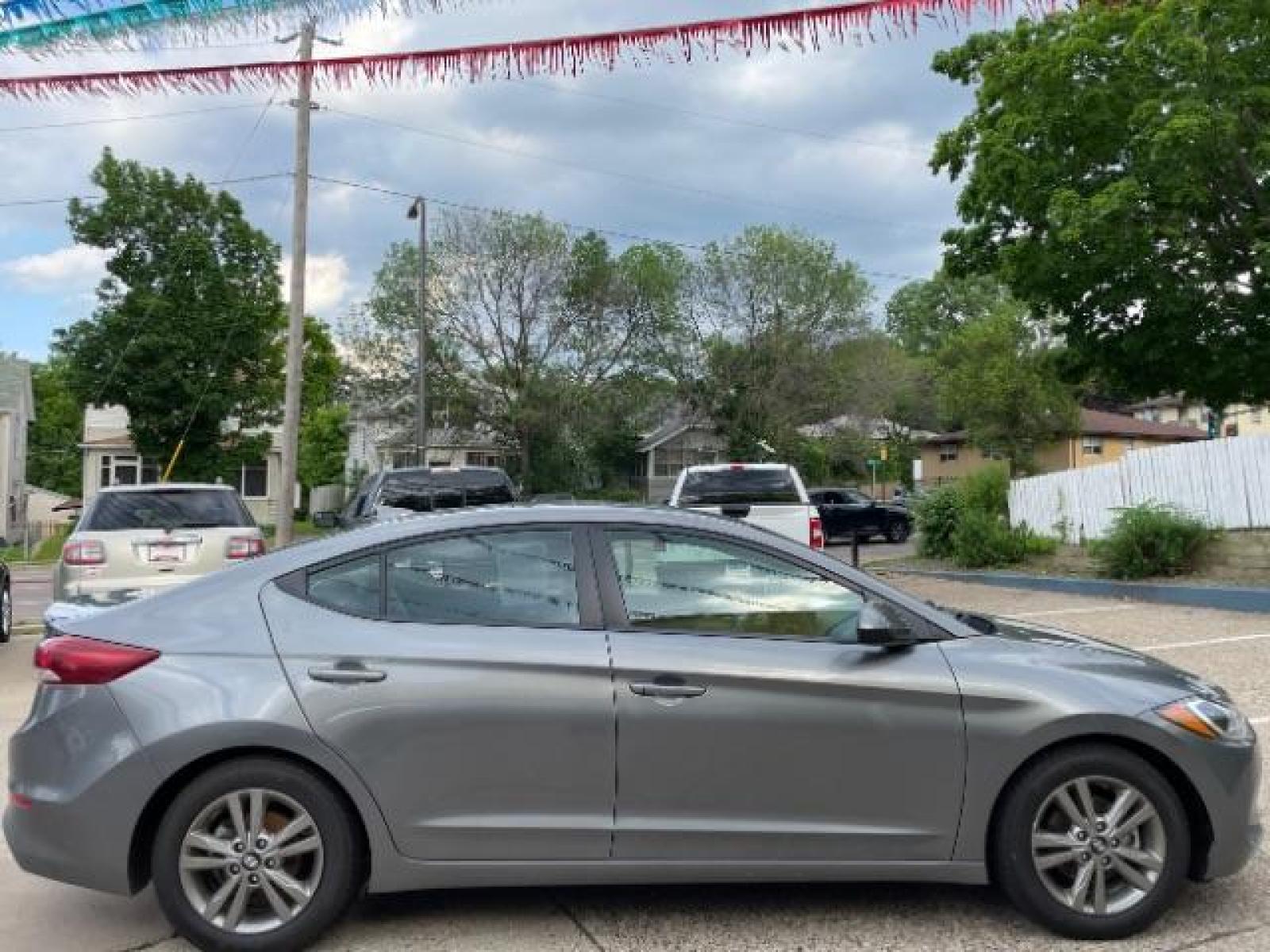 2018 Machine Gray Hyundai Elantra Limited (5NPD84LF6JH) with an 1.8L L4 DOHC 16V engine, 6-Speed Automatic transmission, located at 745 S Robert St, St. Paul, MN, 55107, (651) 222-2991, 44.923389, -93.081215 - Photo #4