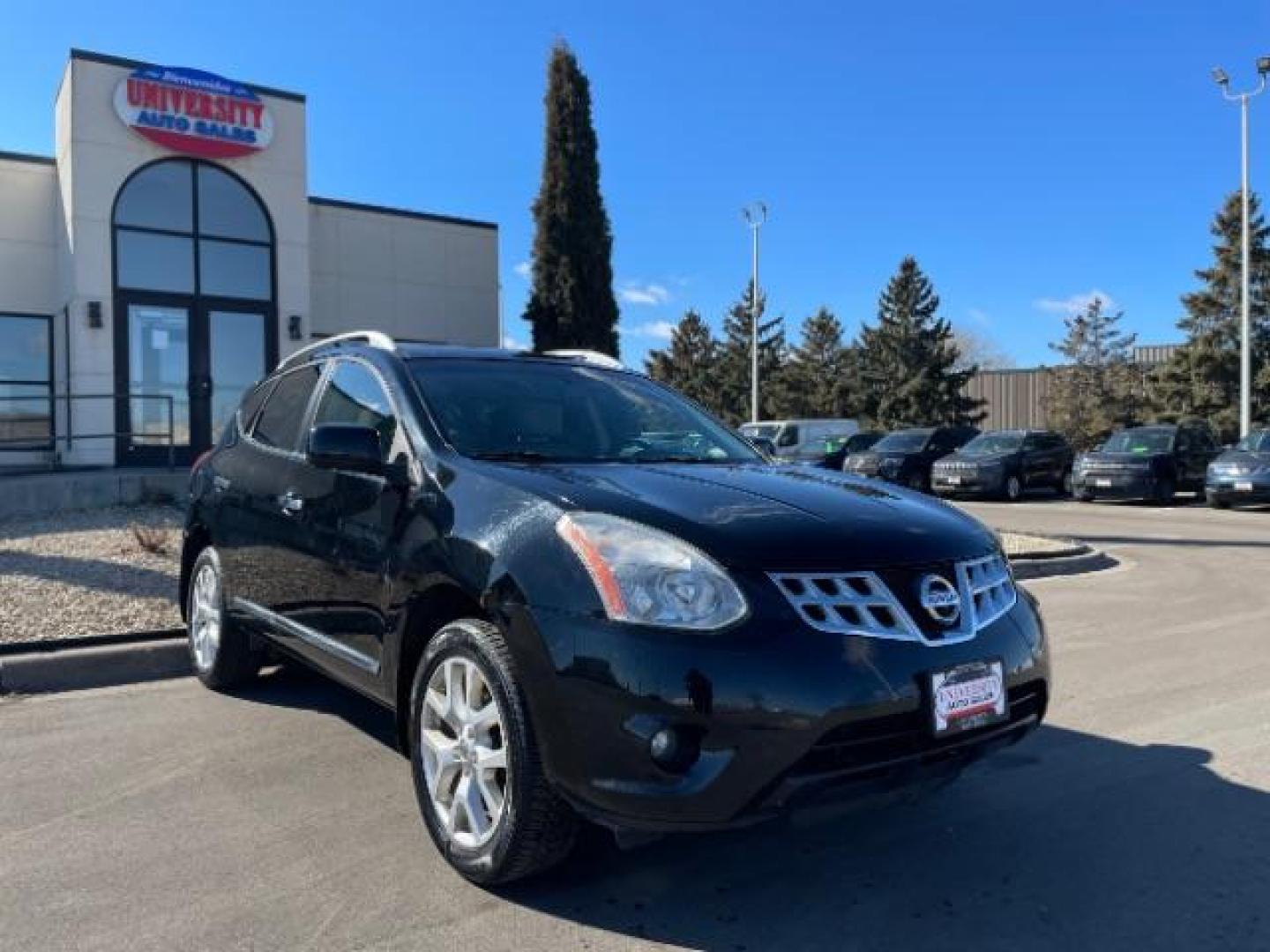 2012 Super Black Nissan Rogue S AWD (JN8AS5MV0CW) with an 2.5L L4 DOHC 16V engine, Continuously Variabl transmission, located at 3301 W Hwy 13, Burnsville, MN, 55337, (952) 460-3200, 44.775333, -93.320808 - Photo#0