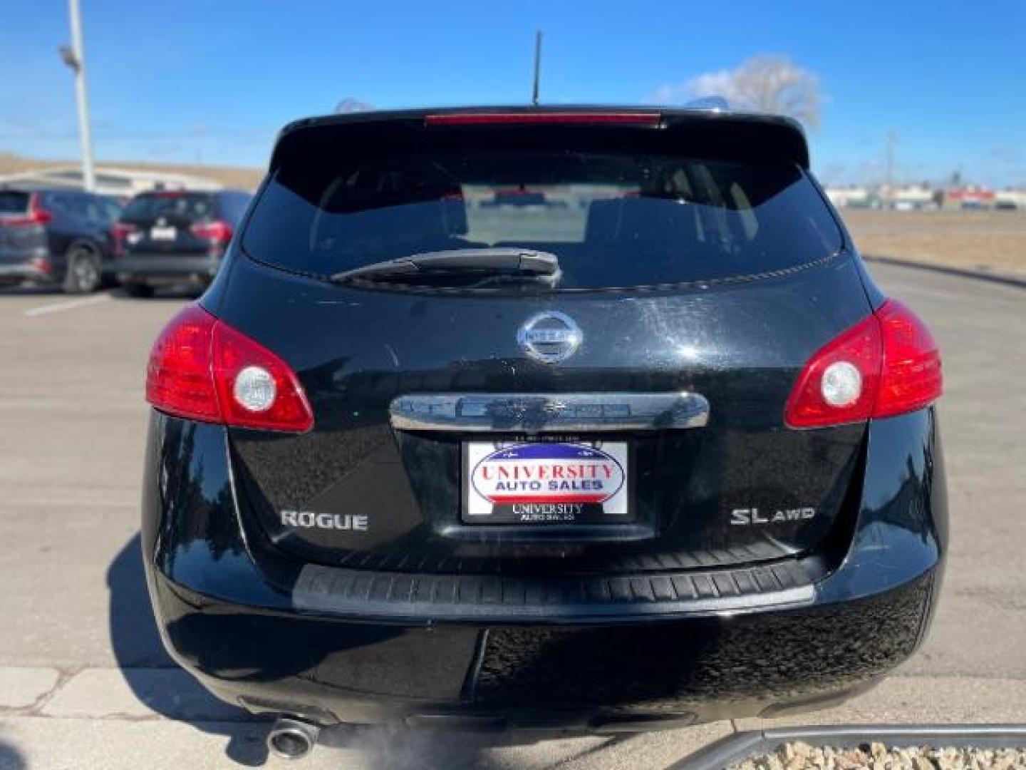 2012 Super Black Nissan Rogue S AWD (JN8AS5MV0CW) with an 2.5L L4 DOHC 16V engine, Continuously Variabl transmission, located at 3301 W Hwy 13, Burnsville, MN, 55337, (952) 460-3200, 44.775333, -93.320808 - Photo#9