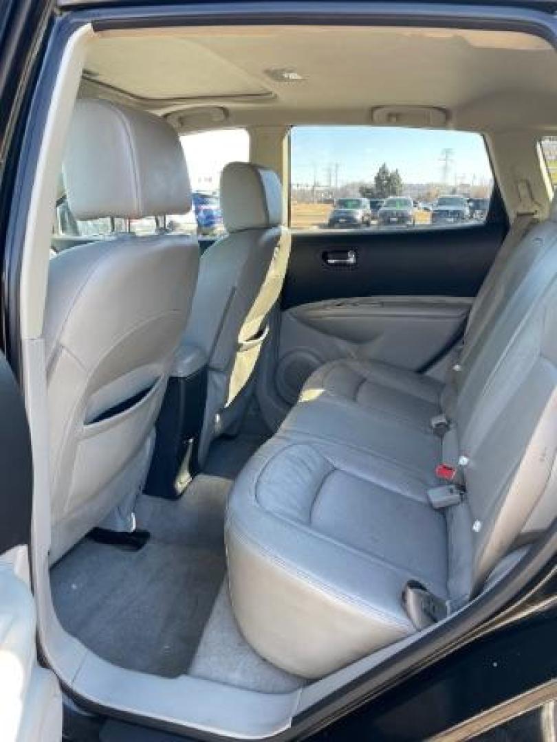 2012 Super Black Nissan Rogue S AWD (JN8AS5MV0CW) with an 2.5L L4 DOHC 16V engine, Continuously Variabl transmission, located at 3301 W Hwy 13, Burnsville, MN, 55337, (952) 460-3200, 44.775333, -93.320808 - Photo#13