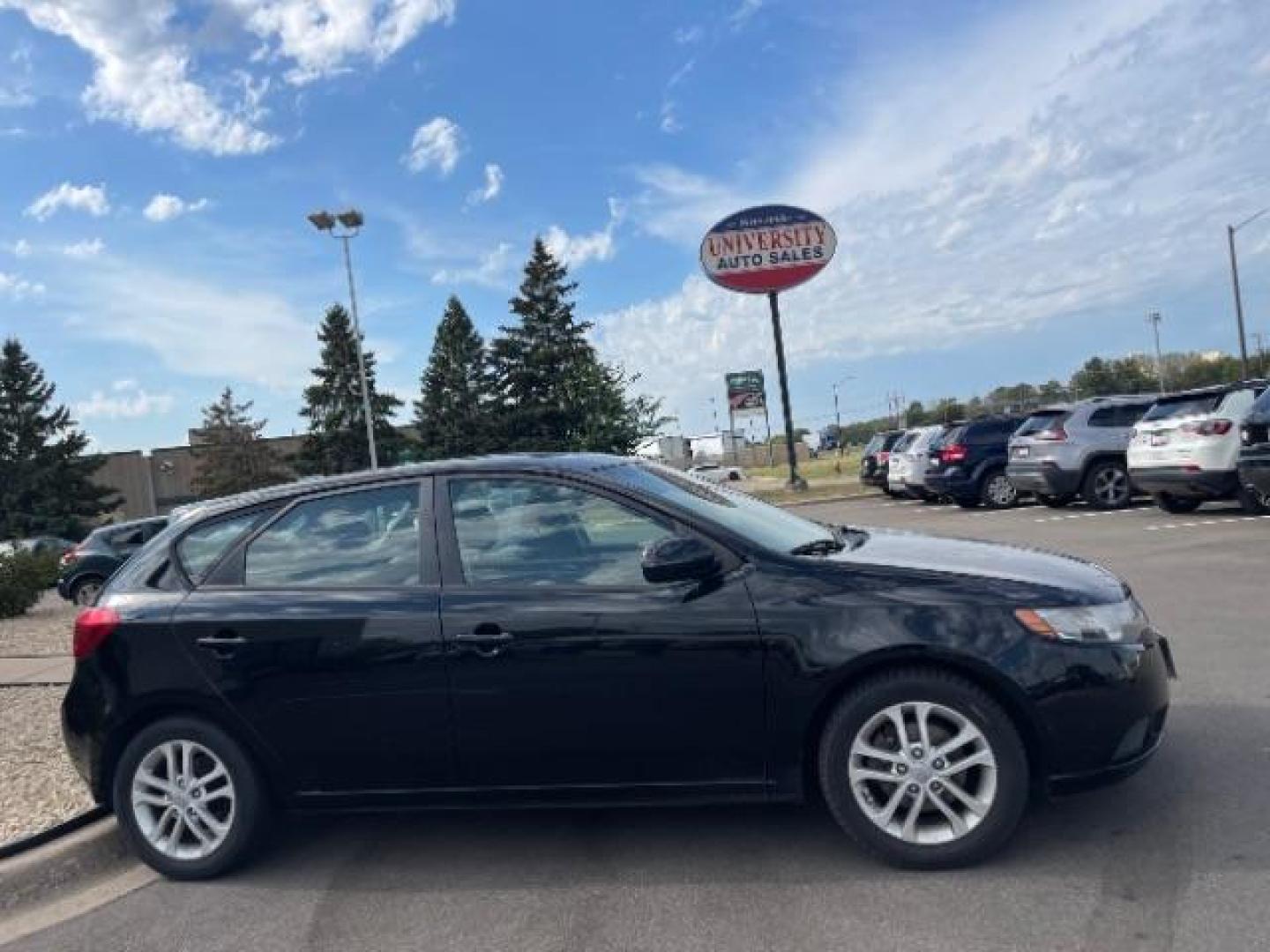 2011 Ebony Black Kia Forte 5-Door EX (KNAFU5A2XB5) with an 2.0L L4 DOHC 16V engine, located at 3301 W Hwy 13, Burnsville, MN, 55337, (952) 460-3200, 44.775333, -93.320808 - Photo#3