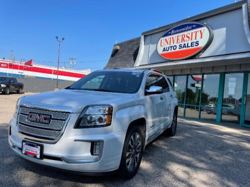 2016 White Frost Tricoat GMC Terrain Denali AWD (2GKFLVE35G6) with an 3.6L V6 DOHC 24V engine, 6-Speed Automatic transmission, located at 3301 W Hwy 13, Burnsville, MN, 55337, (952) 460-3200, 44.775333, -93.320808 - Photo #2