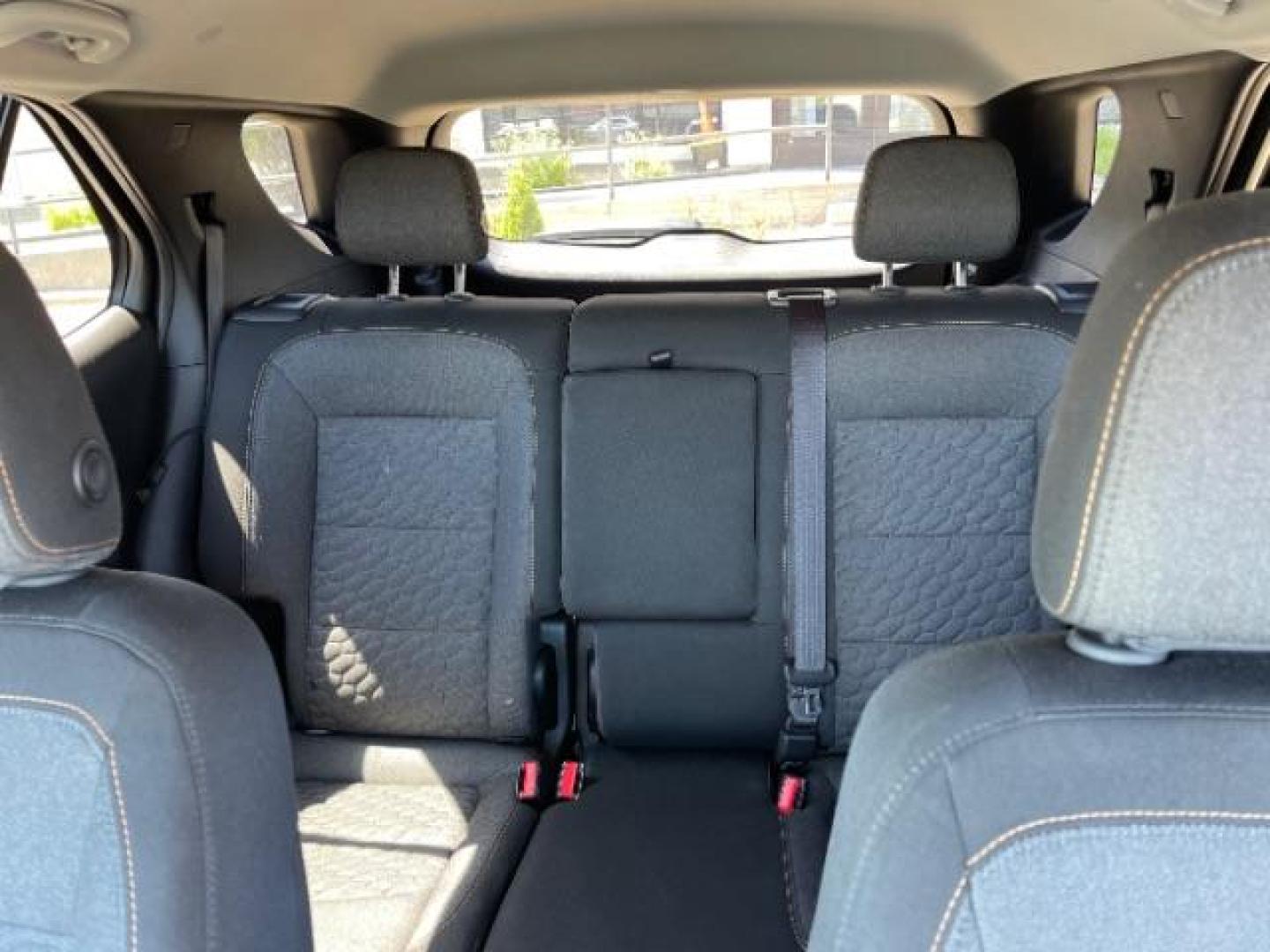 2018 SILVER Chevrolet Equinox LT 2WD (3GNAXJEV0JL) with an 1.5L L4 DOHC 16V TUR engine, 6-Speed Automatic transmission, located at 3301 W Hwy 13, Burnsville, MN, 55337, (952) 460-3200, 44.775333, -93.320808 - Photo#12