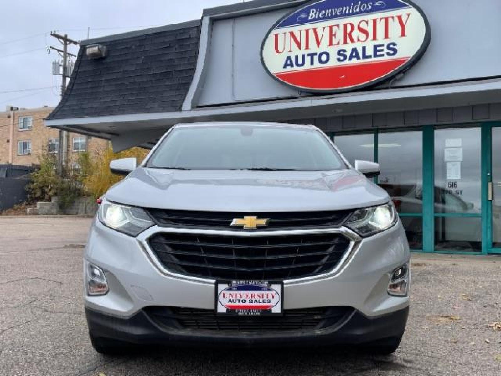 2018 SILVER Chevrolet Equinox LT 2WD (3GNAXJEV0JL) with an 1.5L L4 DOHC 16V TURBO engine, 6-Speed Automatic transmission, located at 745 S Robert St, St. Paul, MN, 55107, (651) 222-2991, 44.923389, -93.081215 - Photo #1