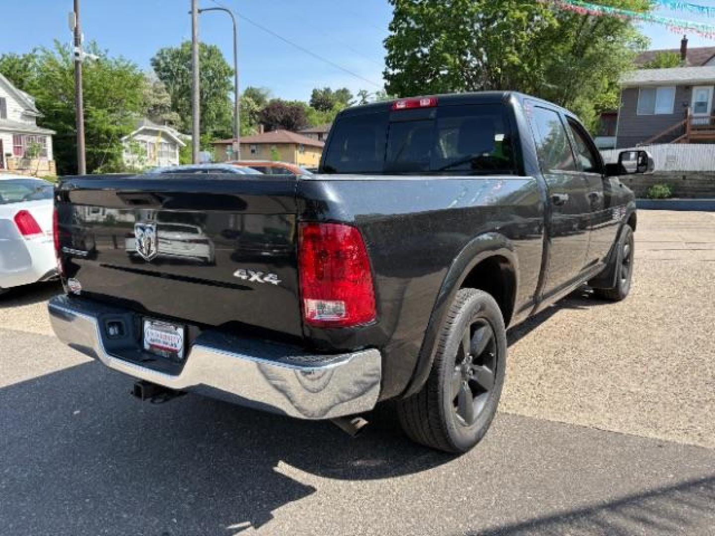 2017 BLACK RAM 1500 SLT Crew Cab LWB 4WD (1C6RR7TT6HS) with an 5.7L V8 OHV 16V engine, 8-Speed Automatic transmission, located at 745 S Robert St, St. Paul, MN, 55107, (651) 222-2991, 44.923389, -93.081215 - Photo#6