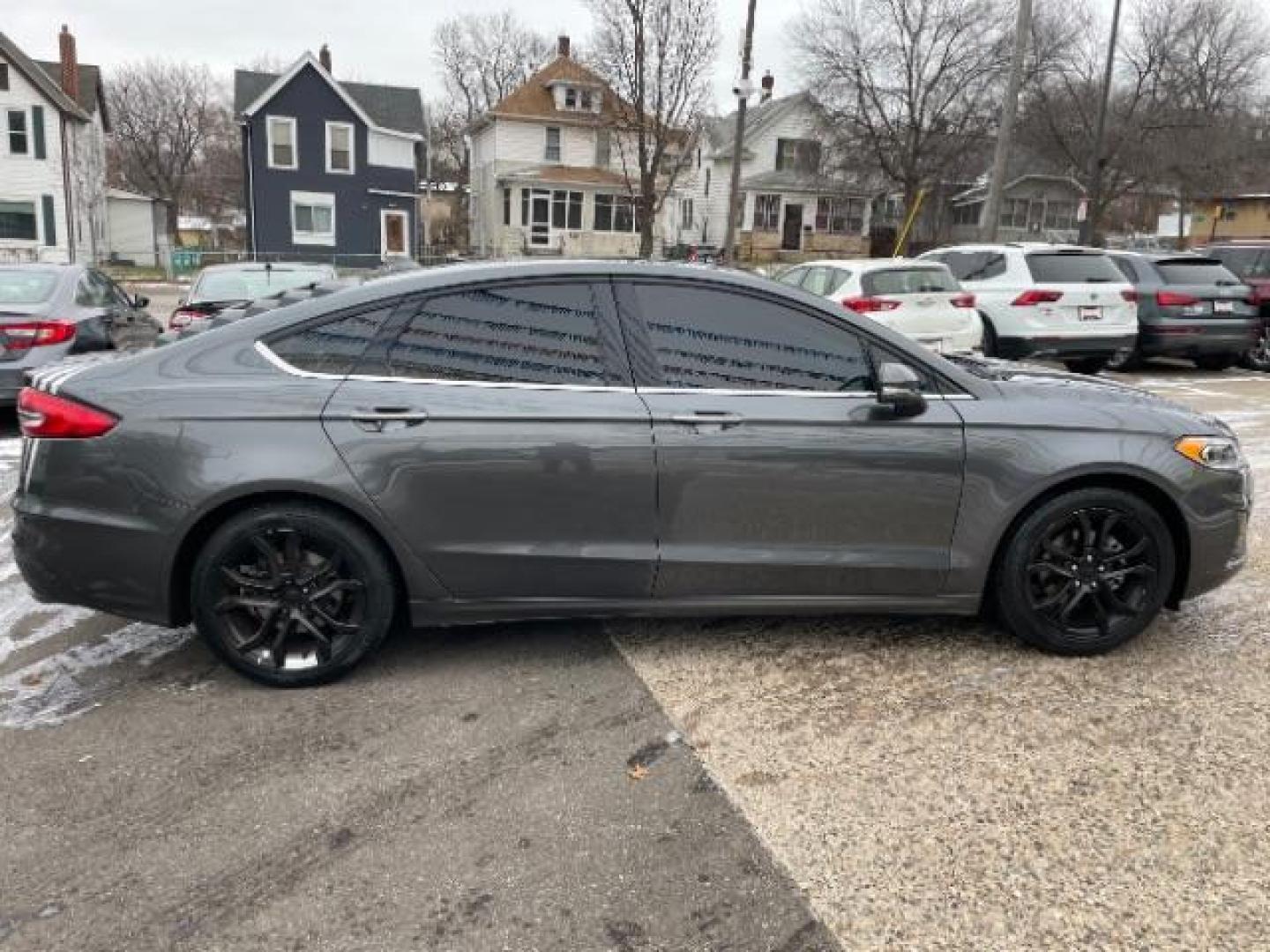 2020 GREY Ford Fusion SEL (3FA6P0CD6LR) with an 1.5L L4 DOHC 16V engine, 6-Speed Automatic transmission, located at 745 S Robert St, St. Paul, MN, 55107, (651) 222-2991, 44.923389, -93.081215 - Photo#3