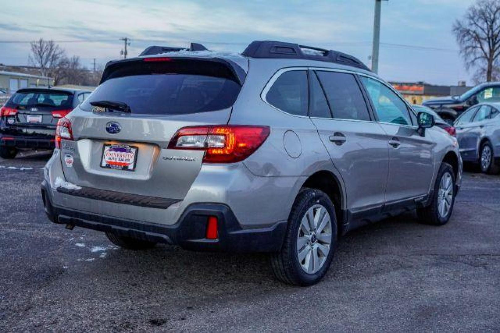 2018 Tungsten Metallic Subaru Outback 2.5i Premium (4S4BSAFC6J3) with an 2.5L H4 DOHC 16V engine, Continuously Variable Transmission transmission, located at 3301 W Hwy 13, Burnsville, MN, 55337, (952) 460-3200, 44.775333, -93.320808 - Photo#6