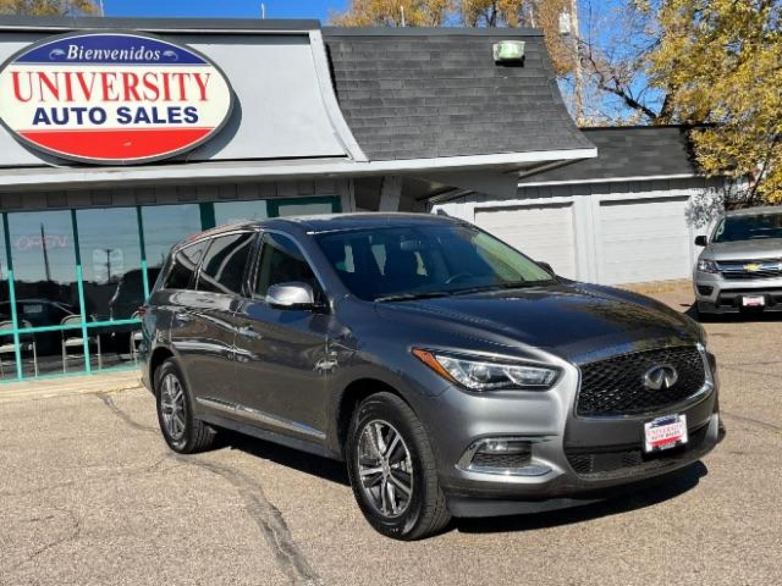2018 GRAY Infiniti QX60 Base AWD (5N1DL0MM9JC) with an 3.5L V6 DOHC 24V engine, Continuously Variable Transmission transmission, located at 3301 W Hwy 13, Burnsville, MN, 55337, (952) 460-3200, 44.775333, -93.320808 - Photo #6
