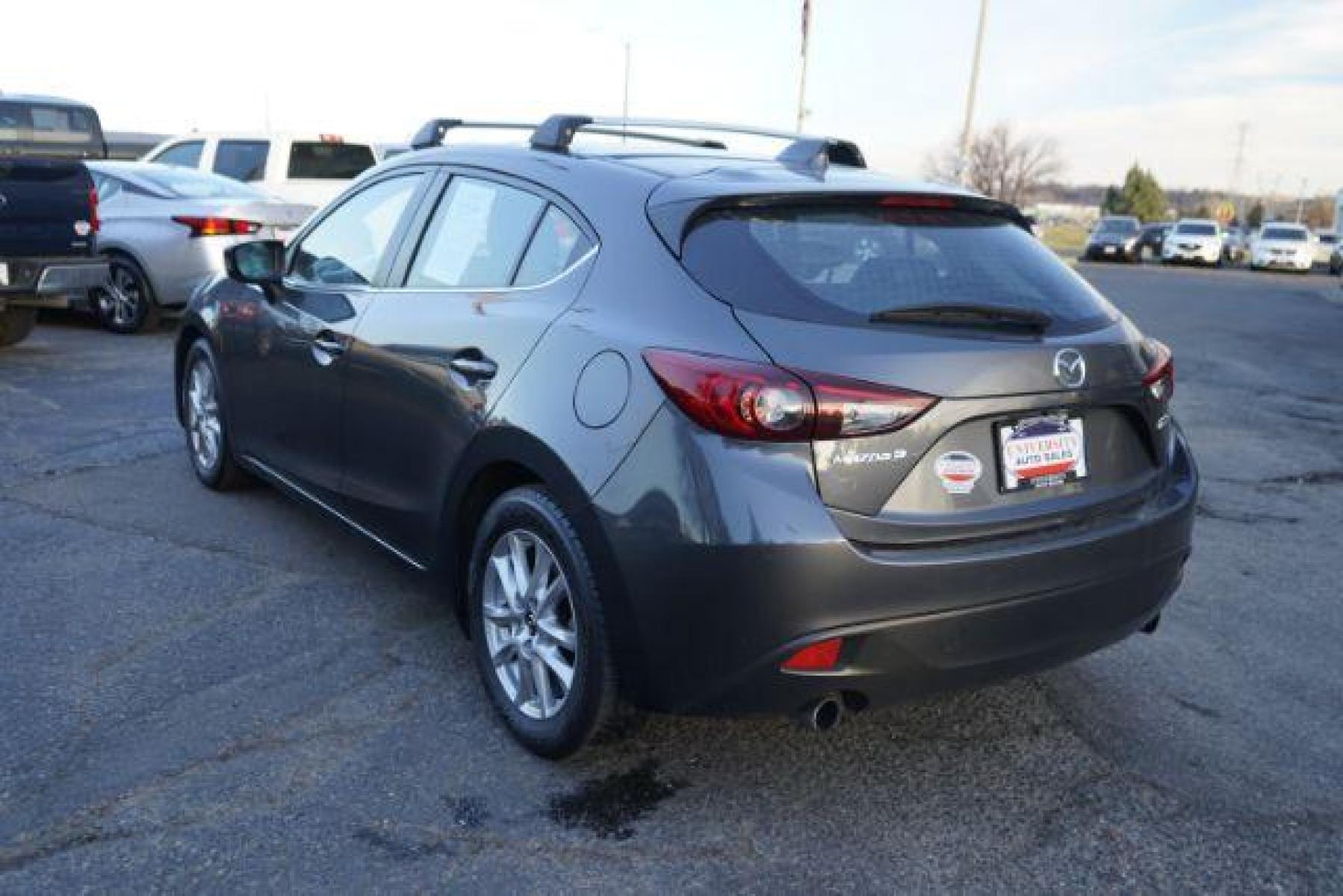 2014 GREY Mazda MAZDA3 i Grand Touring AT 5-Door (JM1BM1M71E1) with an 2.0L L4 DOHC 16V engine, 6-Speed Automatic transmission, located at 745 S Robert St, St. Paul, MN, 55107, (651) 222-2991, 44.923389, -93.081215 - Photo #3