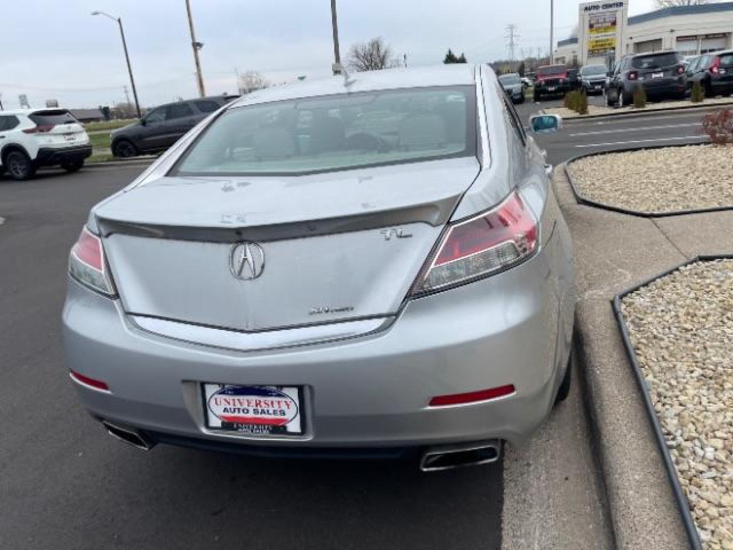 2013 Silver Moon Metallic Acura TL 6-Speed AT SH-AWD wi (19UUA9F5XDA) with an 3.5L V6 SOHC 24V engine, 6-Speed Automatic transmission, located at 745 S Robert St, St. Paul, MN, 55107, (651) 222-2991, 44.923389, -93.081215 - Photo#4