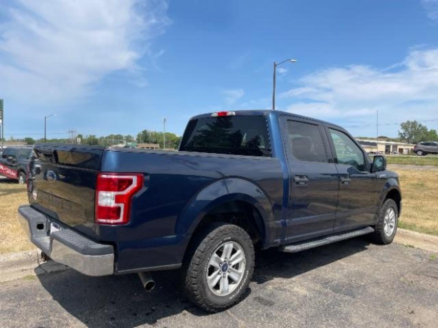 2018 Lightning Blue Metallic /Black, premium cloth Ford F-150 XLT SuperCrew 5.5-ft. Bed 4WD (1FTEW1EG2JK) with an 3.5L V6 TURBO engine, 6-Speed Automatic transmission, located at 3301 W Hwy 13, Burnsville, MN, 55337, (952) 460-3200, 44.775333, -93.320808 - Photo#4