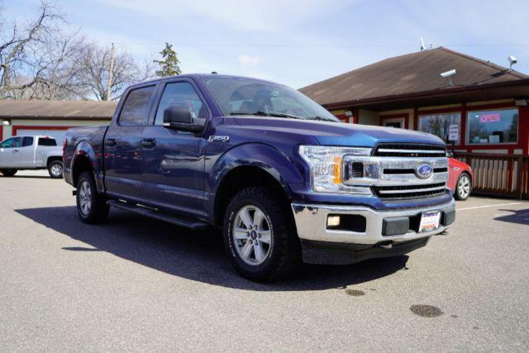 2018 Lightning Blue Metallic /Black, premium cloth Ford F-150 XLT SuperCrew 5.5-ft. Bed 4WD (1FTEW1EG2JK) with an 3.5L V6 TURBO engine, 6-Speed Automatic transmission, located at 834 West 7th Street, St. Paul, MN, 55102, (651) 797-6393, 44.930954, -93.121559 - Photo #1