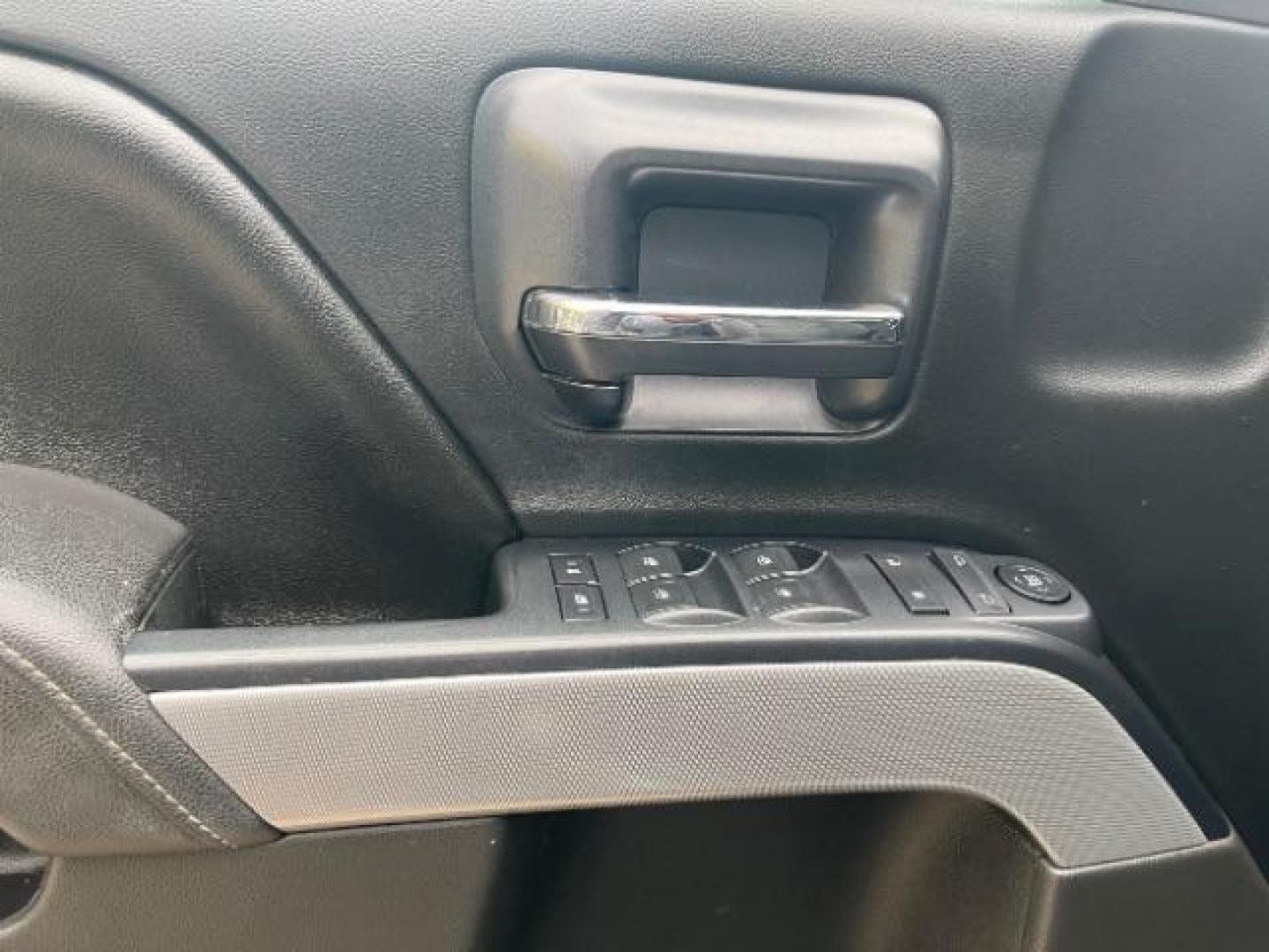 2015 Deep Ocean Blue Meta Chevrolet Silverado 1500 LT Crew Cab 4WD (3GCUKREC3FG) with an 5.3L V8 OHV 16V engine, 6-Speed Automatic transmission, located at 745 S Robert St, St. Paul, MN, 55107, (651) 222-2991, 44.923389, -93.081215 - Photo#14