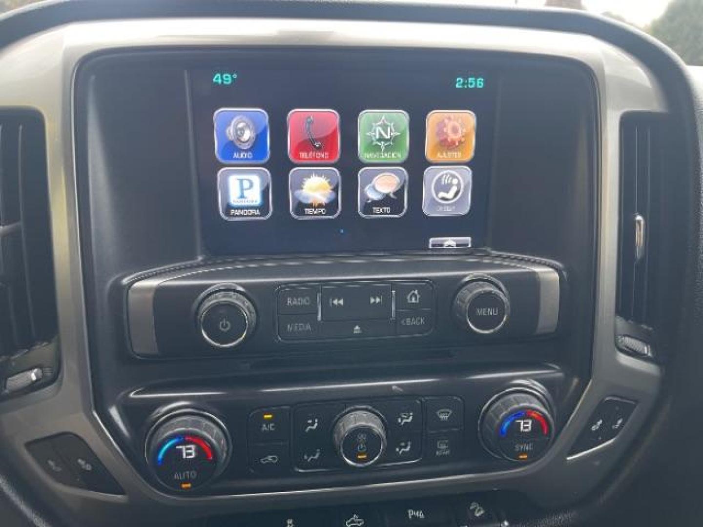 2015 Deep Ocean Blue Meta Chevrolet Silverado 1500 LT Crew Cab 4WD (3GCUKREC3FG) with an 5.3L V8 OHV 16V engine, 6-Speed Automatic transmission, located at 745 S Robert St, St. Paul, MN, 55107, (651) 222-2991, 44.923389, -93.081215 - Photo#19