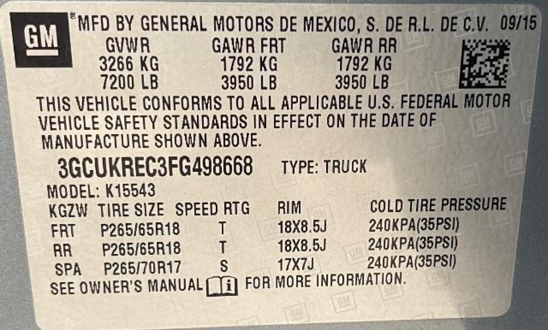 2015 Deep Ocean Blue Meta Chevrolet Silverado 1500 LT Crew Cab 4WD (3GCUKREC3FG) with an 5.3L V8 OHV 16V engine, 6-Speed Automatic transmission, located at 745 S Robert St, St. Paul, MN, 55107, (651) 222-2991, 44.923389, -93.081215 - Photo#23