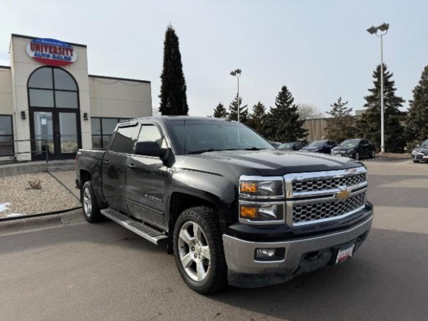 2015 Black Chevrolet Silverado 1500 LT Crew Cab 4WD (3GCUKREC6FG) with an 5.3L V8 OHV 16V engine, 6-Speed Automatic transmission, located at 3301 W Hwy 13, Burnsville, MN, 55337, (952) 460-3200, 44.775333, -93.320808 - Photo#0