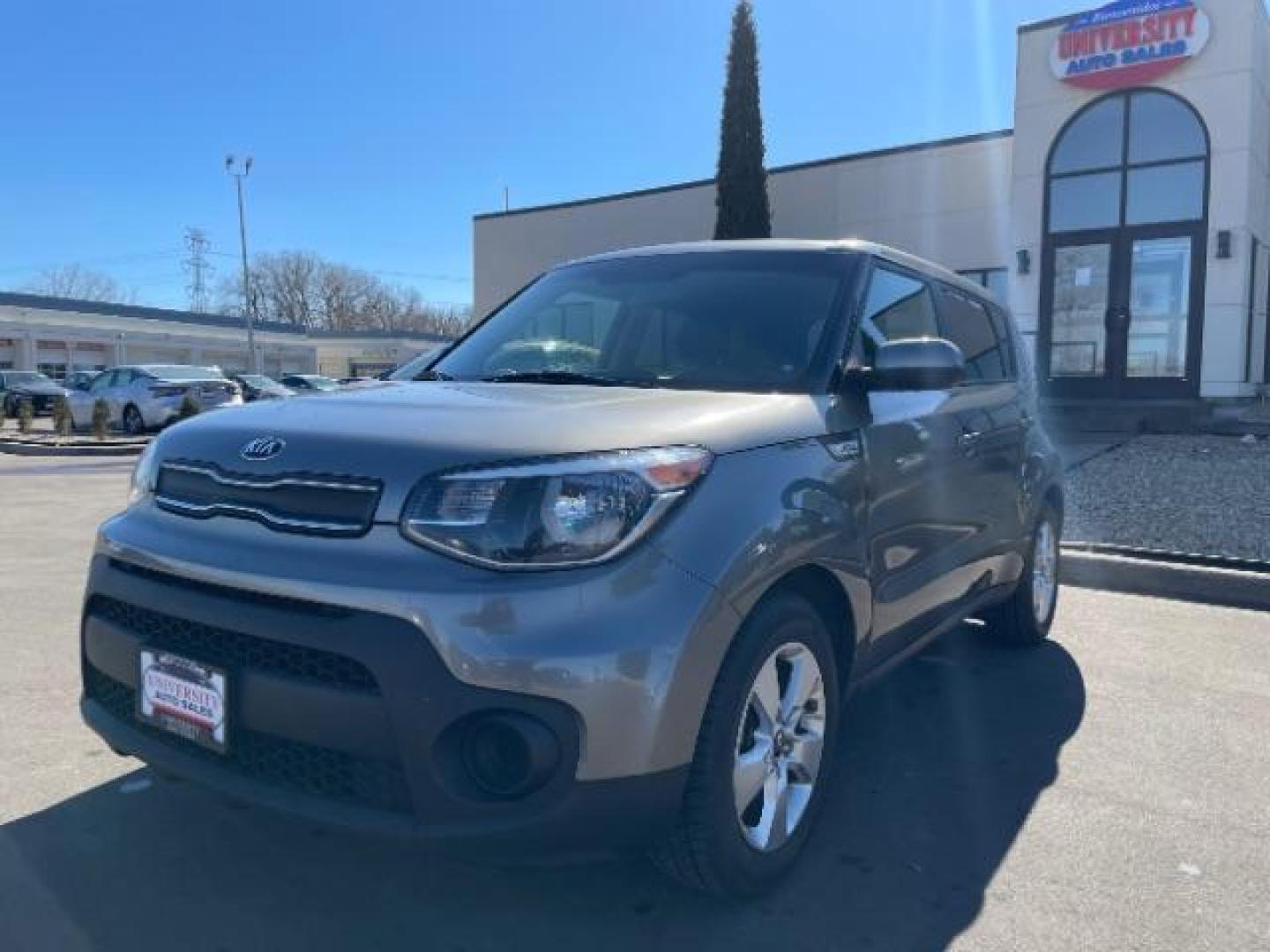 2017 GREY Kia Soul Base 6M (KNDJN2A24H7) with an 1.6L L4 DOHC 16V engine, 6-Speed Automatic transmission, located at 3301 W Hwy 13, Burnsville, MN, 55337, (952) 460-3200, 44.775333, -93.320808 - Photo#5