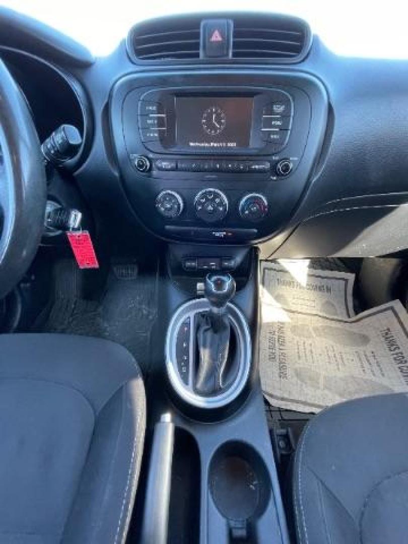 2017 GREY Kia Soul Base 6M (KNDJN2A24H7) with an 1.6L L4 DOHC 16V engine, 6-Speed Automatic transmission, located at 3301 W Hwy 13, Burnsville, MN, 55337, (952) 460-3200, 44.775333, -93.320808 - Photo#8