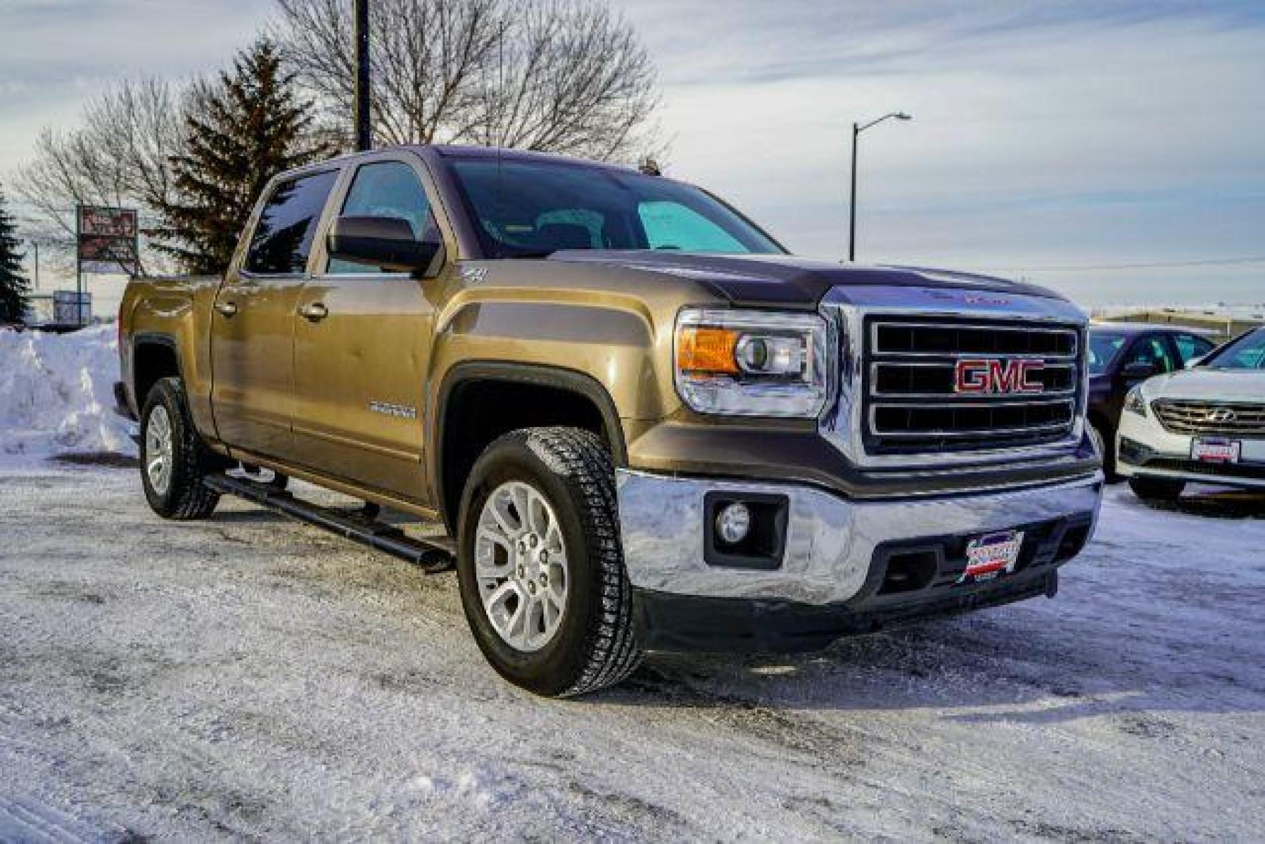 2014 BROWN GMC Sierra 1500 SLE Crew Cab 4WD (3GTU2UEC2EG) with an 5.3L V8 OHV 16V engine, 6-Speed Automatic transmission, located at 3301 W Hwy 13, Burnsville, MN, 55337, (952) 460-3200, 44.775333, -93.320808 - Photo #2