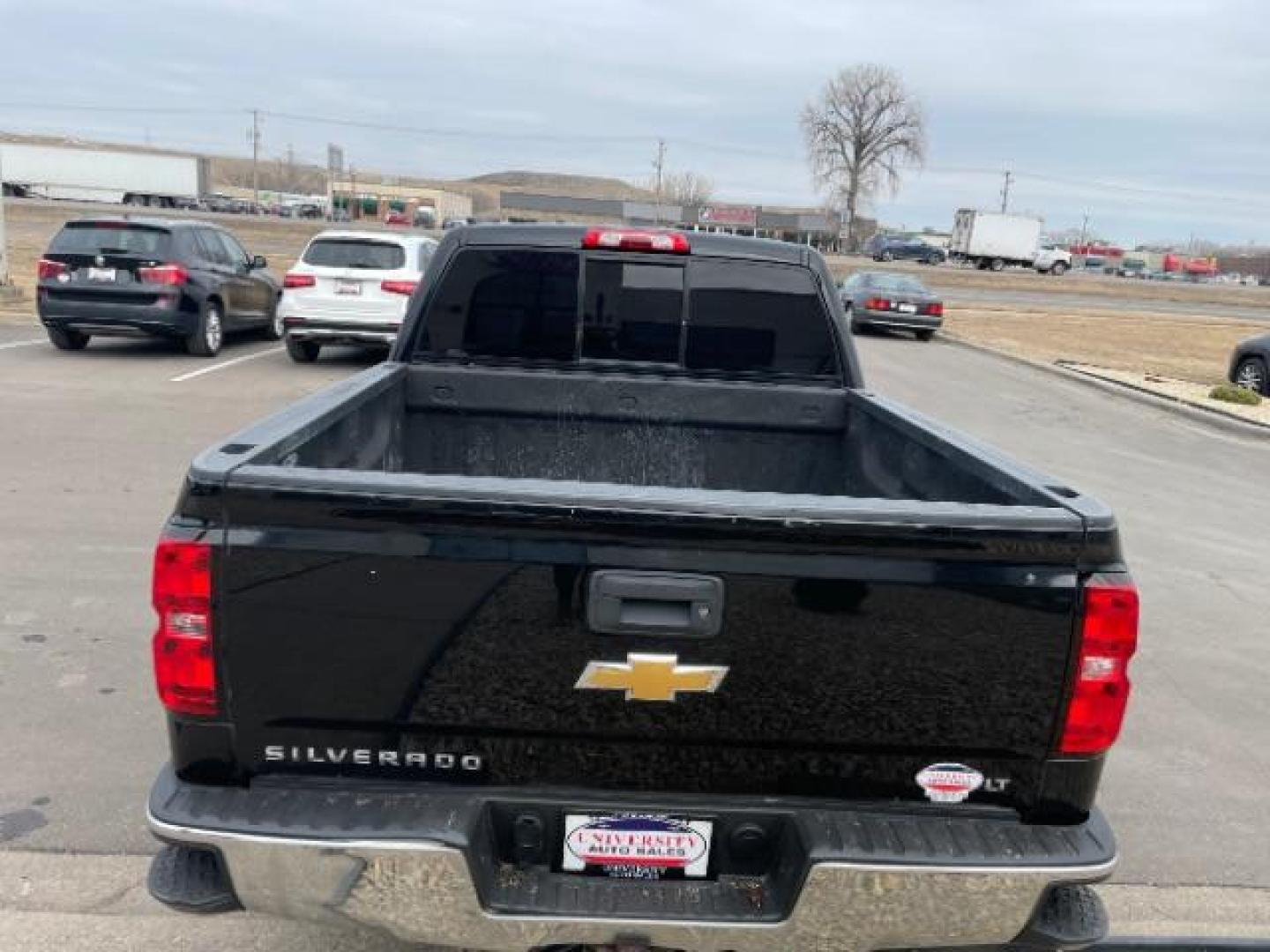 2015 Black Chevrolet Silverado 1500 LT Crew Cab 4WD (3GCUKREC0FG) with an 5.3L V8 OHV 16V engine, 6-Speed Automatic transmission, located at 3301 W Hwy 13, Burnsville, MN, 55337, (952) 460-3200, 44.775333, -93.320808 - Photo#3