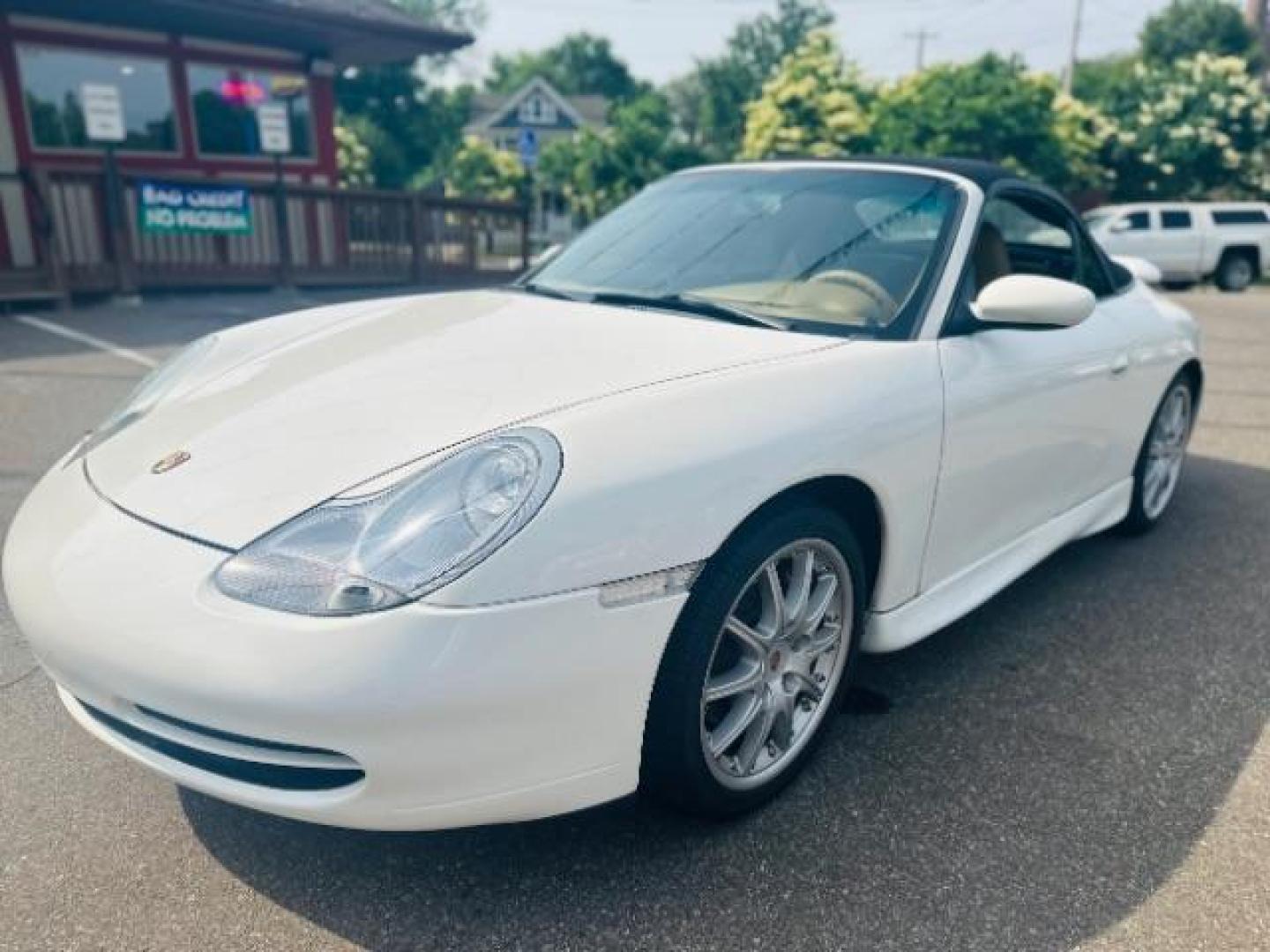 2000 WHITE Porsche 911 Carrera Cabriolet (WP0CA2994YS) with an 3.4L H6 DOHC 24V engine, 6-Speed Manual transmission, located at 3301 W Hwy 13, Burnsville, MN, 55337, (952) 460-3200, 44.775333, -93.320808 - Photo#1