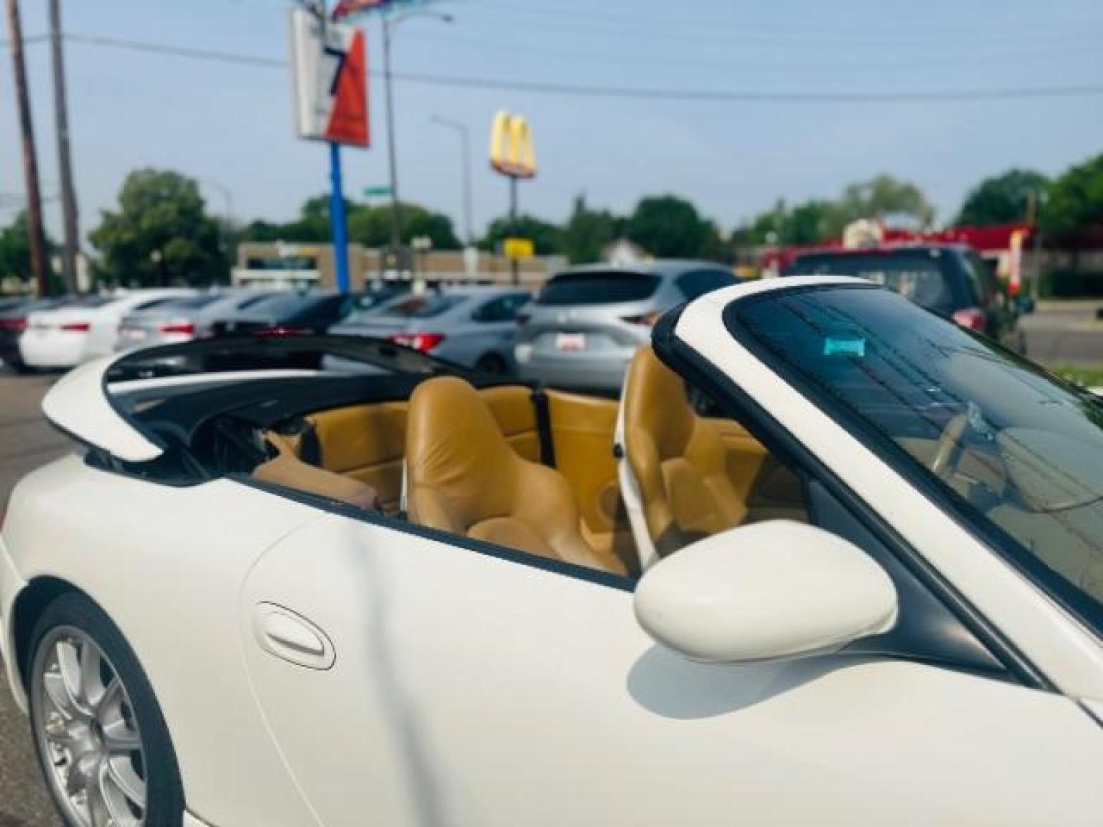 2000 WHITE Porsche 911 Carrera Cabriolet (WP0CA2994YS) with an 3.4L H6 DOHC 24V engine, 6-Speed Manual transmission, located at 3301 W Hwy 13, Burnsville, MN, 55337, (952) 460-3200, 44.775333, -93.320808 - Photo #21