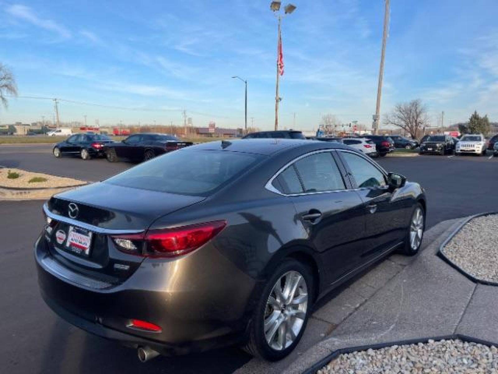 2017 BROWN Mazda Mazda6 i Touring AT (JM1GL1V56H1) with an 2.5L L4 DOHC 16V engine, 6-Speed Automatic transmission, located at 3301 W Hwy 13, Burnsville, MN, 55337, (952) 460-3200, 44.775333, -93.320808 - Photo #5