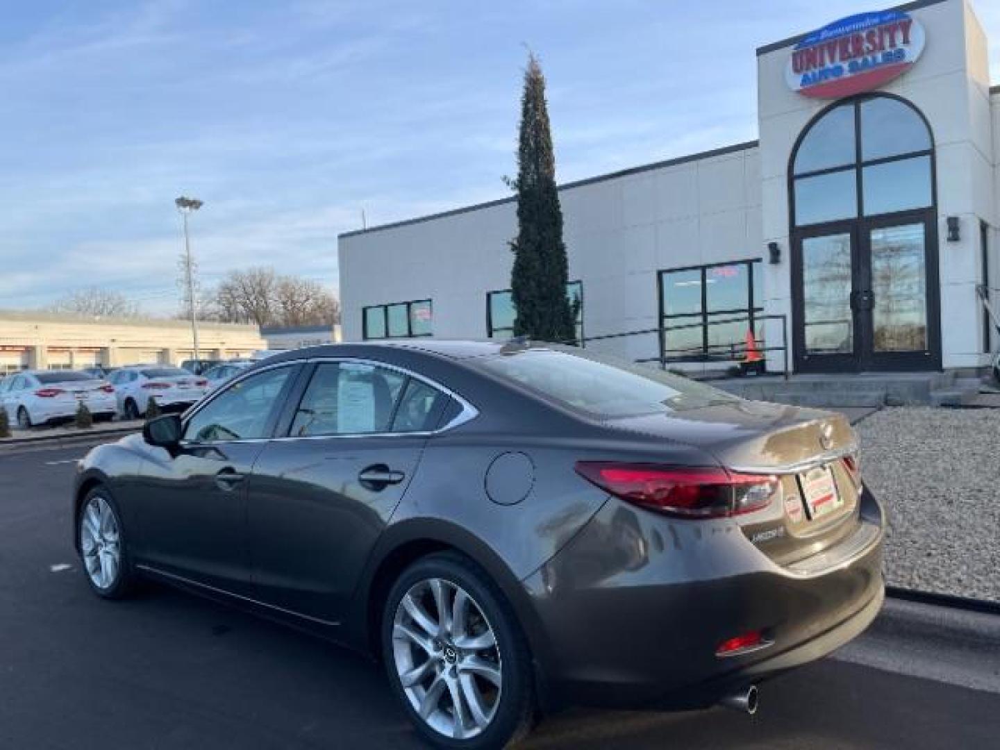 2017 BROWN Mazda Mazda6 i Touring AT (JM1GL1V56H1) with an 2.5L L4 DOHC 16V engine, 6-Speed Automatic transmission, located at 3301 W Hwy 13, Burnsville, MN, 55337, (952) 460-3200, 44.775333, -93.320808 - Photo#3