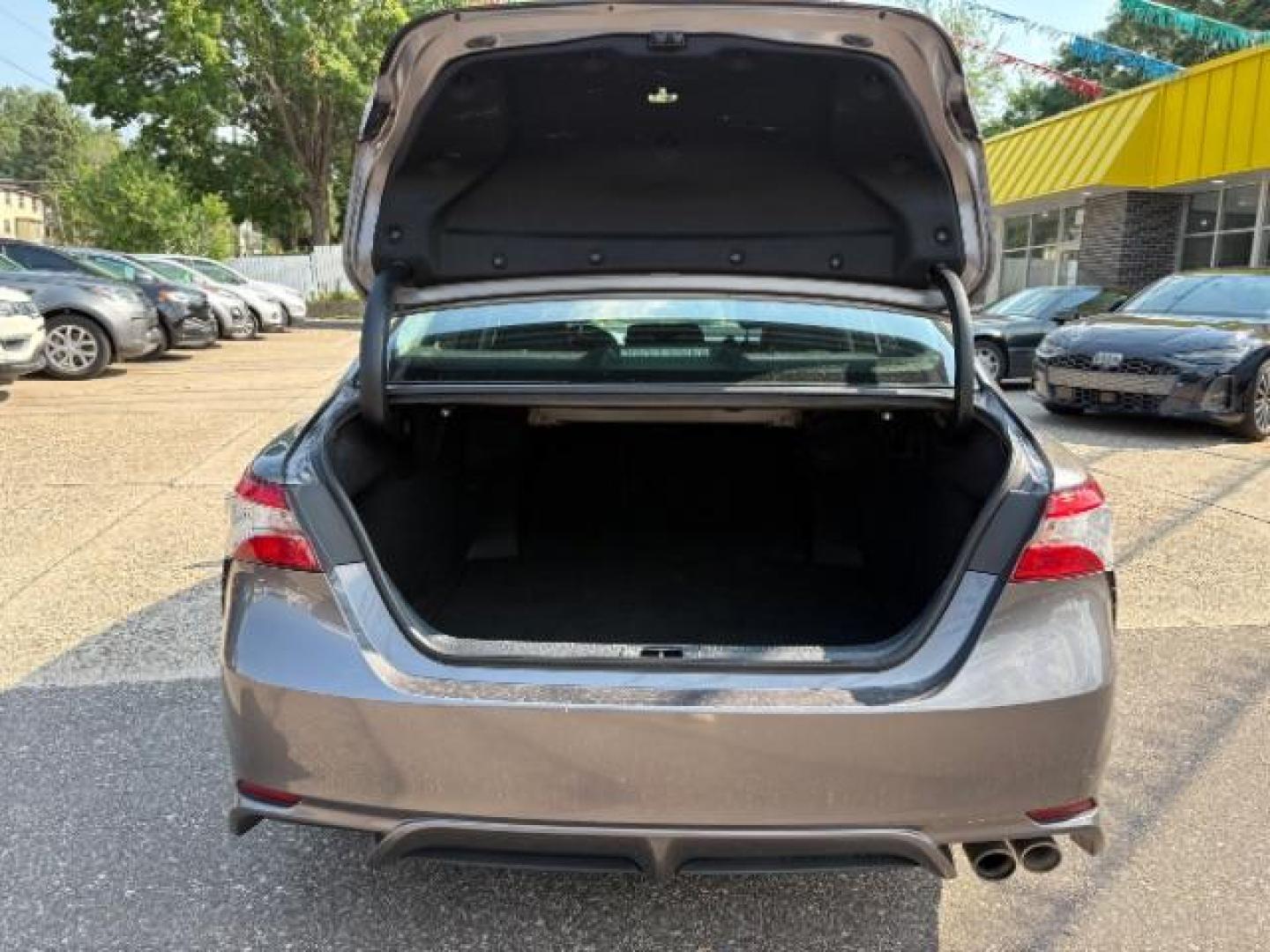 2020 Toyota Camry SE (4T1G11AK7LU) with an 2.5L L4 DOHC 16V engine, 8-Speed Automatic transmission, located at 745 S Robert St, St. Paul, MN, 55107, (651) 222-2991, 44.923389, -93.081215- Photo#6