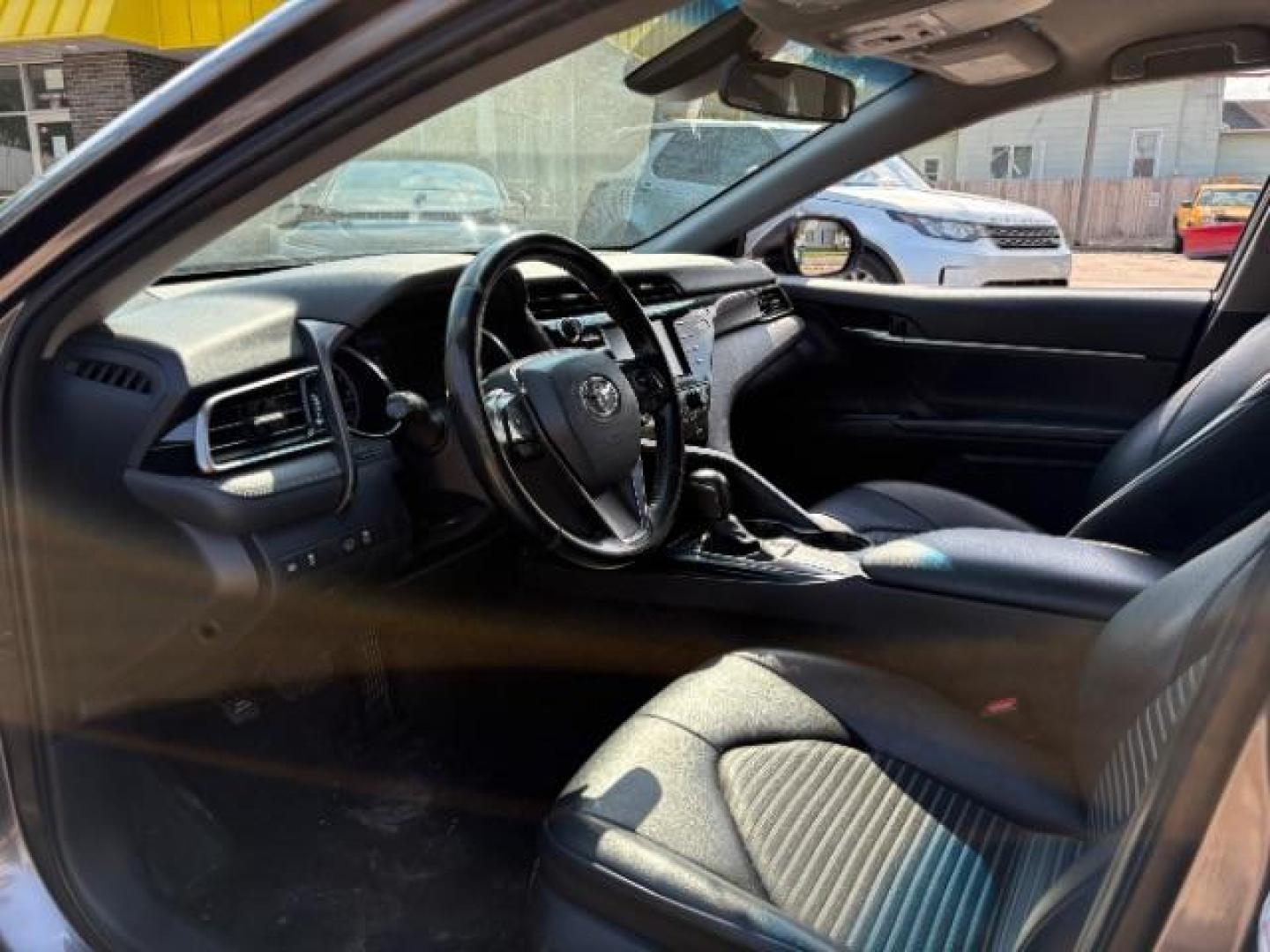 2020 Toyota Camry SE (4T1G11AK7LU) with an 2.5L L4 DOHC 16V engine, 8-Speed Automatic transmission, located at 745 S Robert St, St. Paul, MN, 55107, (651) 222-2991, 44.923389, -93.081215- Photo#13
