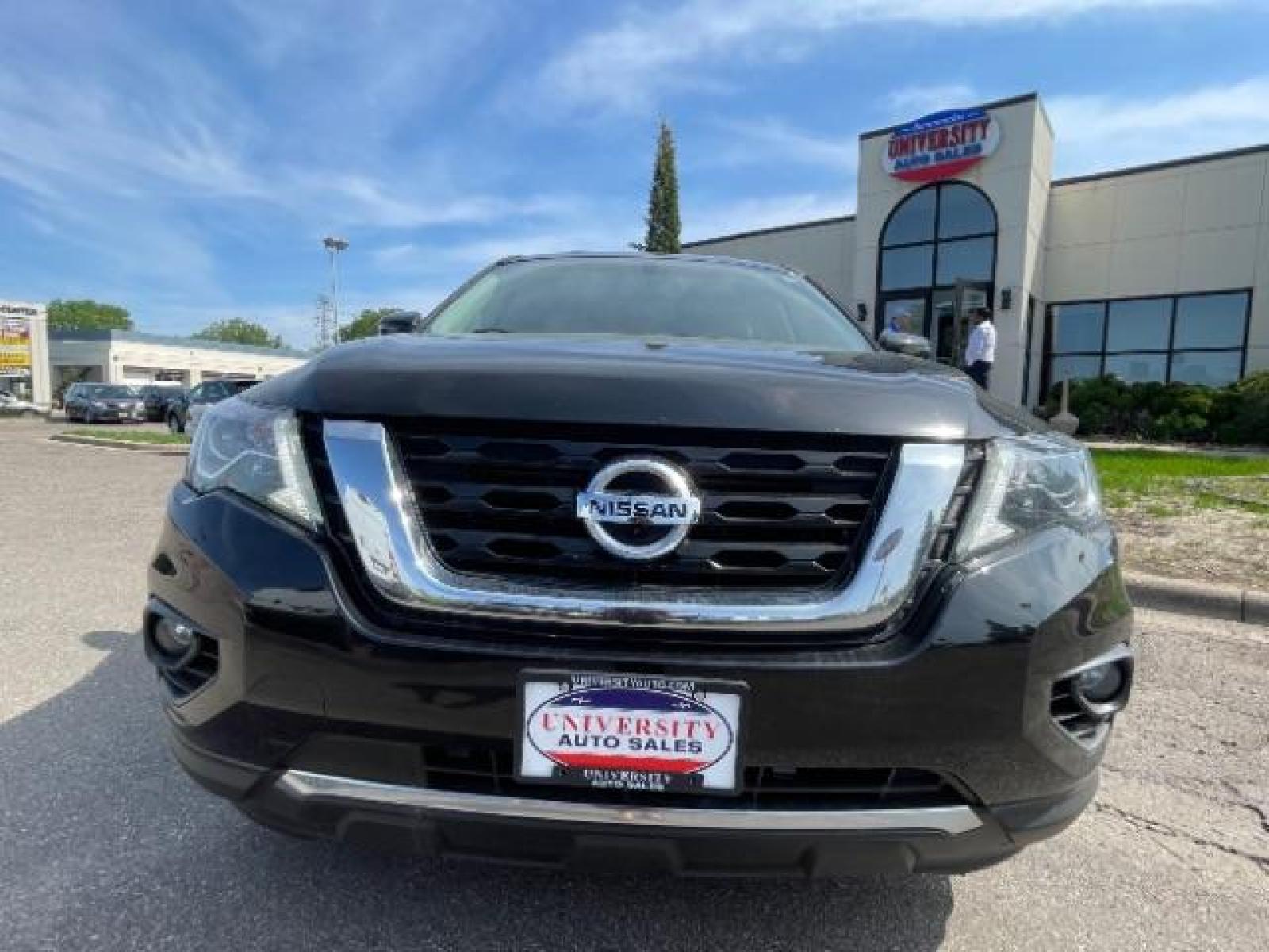 2019 Magnetic Black Pearl Nissan Pathfinder SL 4WD (5N1DR2MM0KC) with an 3.5L V6 DOHC 24V engine, Continuously Variable Transmission transmission, located at 745 S Robert St, St. Paul, MN, 55107, (651) 222-2991, 44.923389, -93.081215 - Photo #1
