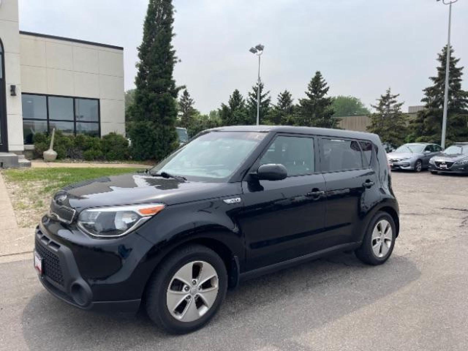2016 Shadow Black Kia Soul Base 6A (KNDJN2A26G7) with an 1.6L L4 DOHC 16V engine, 6-Speed Automatic transmission, located at 3301 W Hwy 13, Burnsville, MN, 55337, (952) 460-3200, 44.775333, -93.320808 - Photo #1